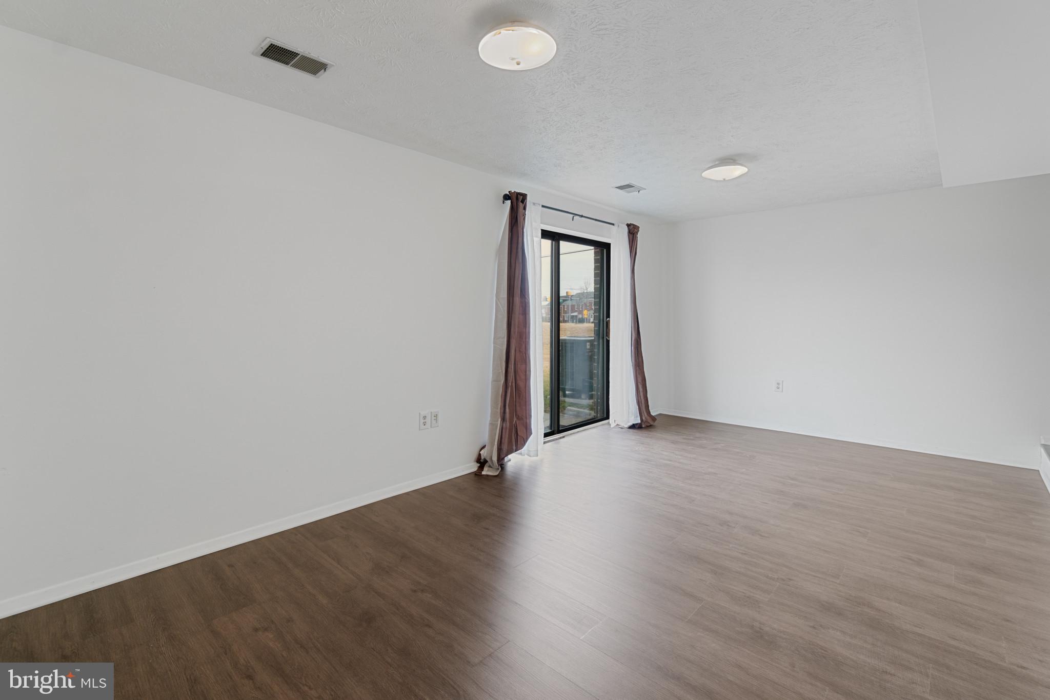 CATONSVILLE - Residential Lease