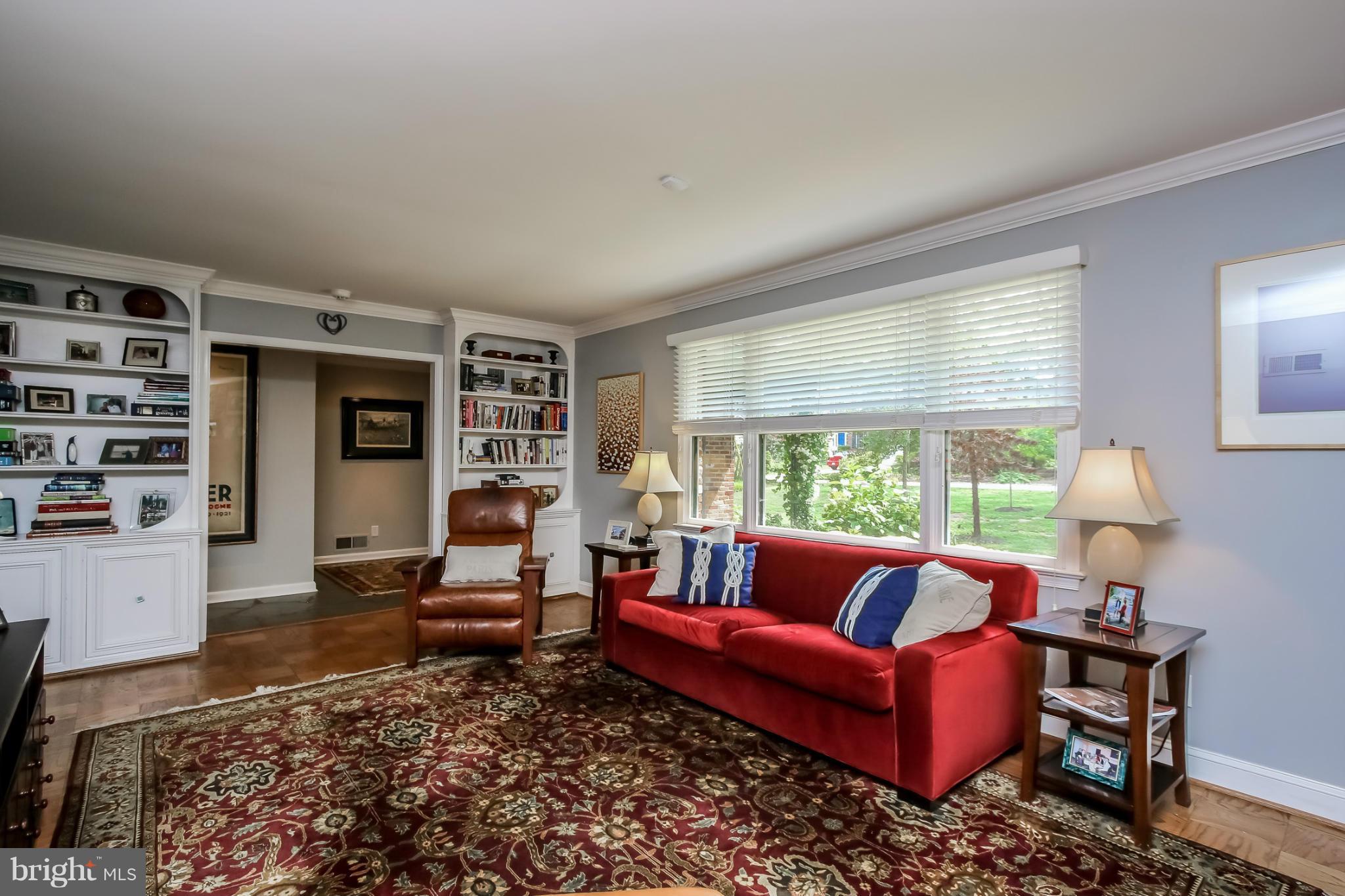 ANNAPOLIS ROADS - Residential