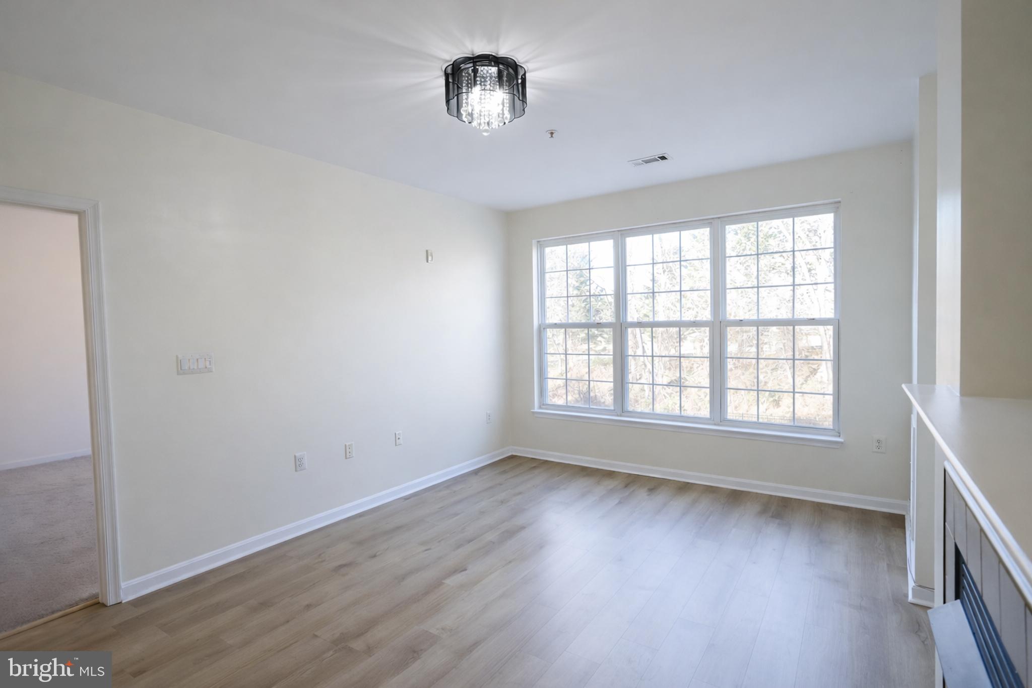 HIGH VIEW AT HUNT VALLEY - Residential Lease