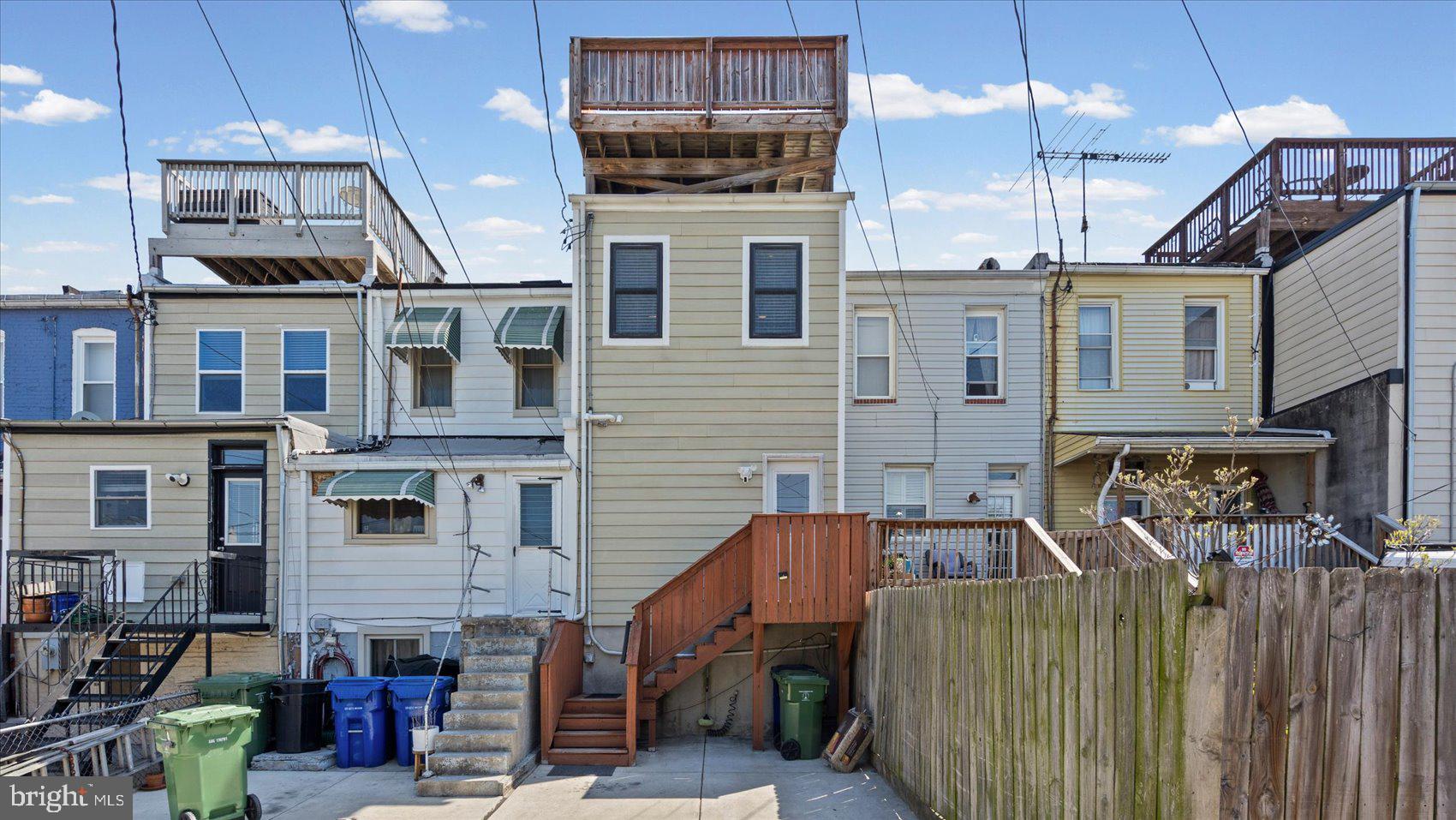 HIGHLANDTOWN - Residential