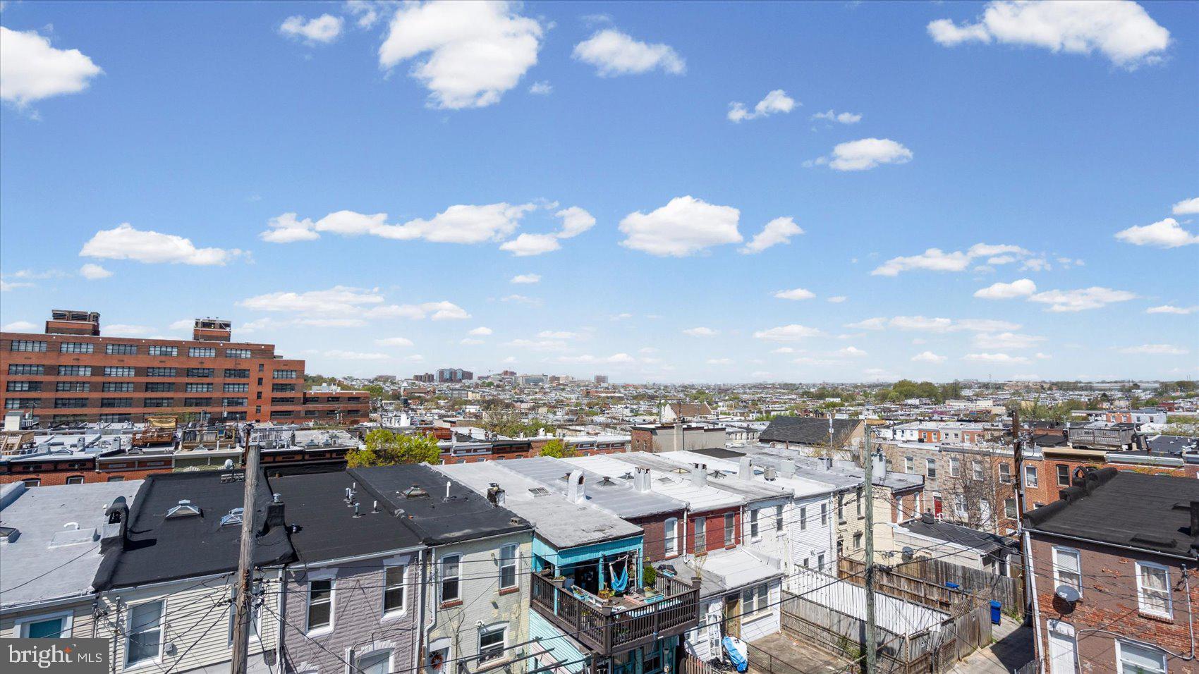 HIGHLANDTOWN - Residential