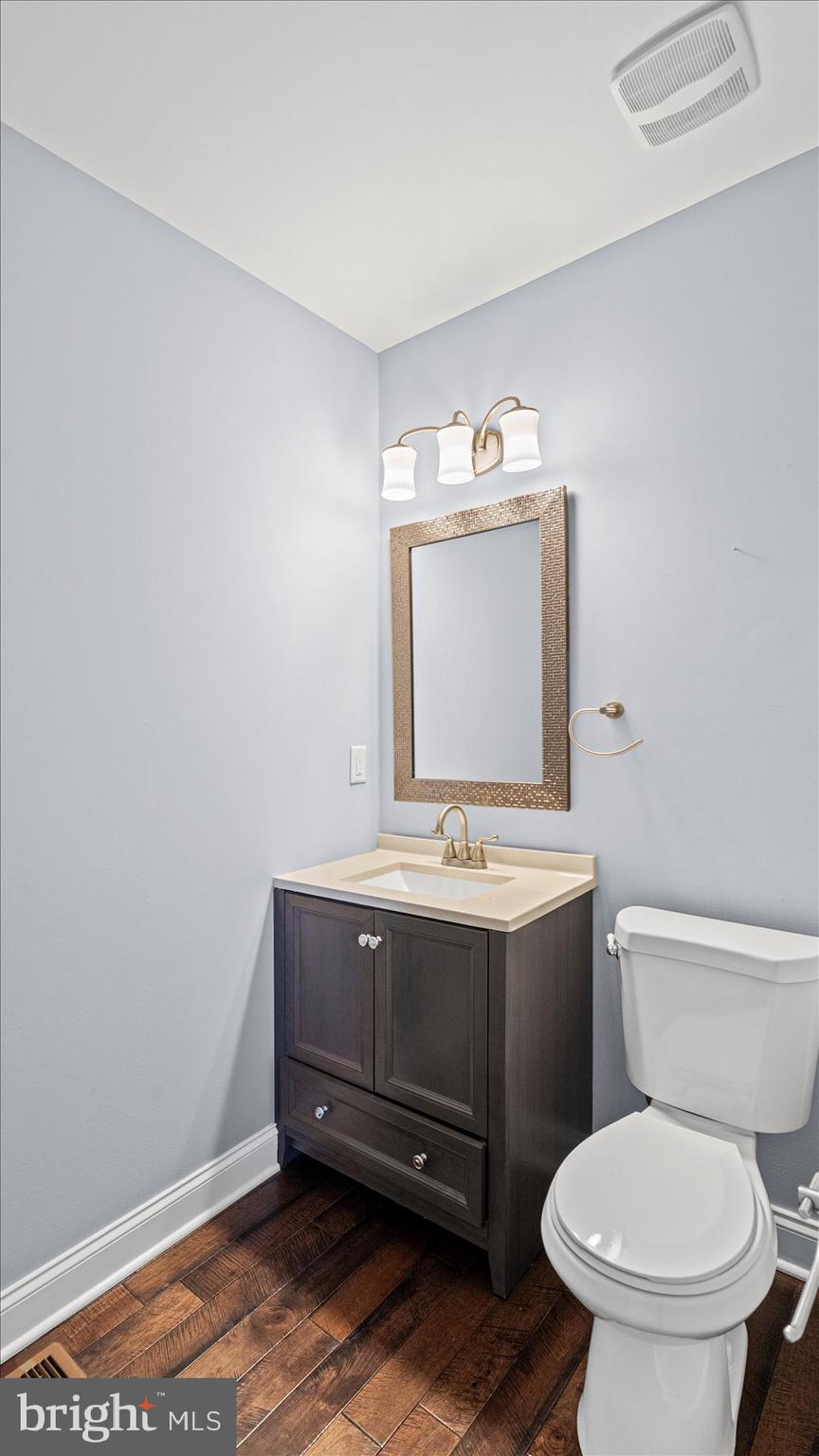 HIGHLANDTOWN - Residential