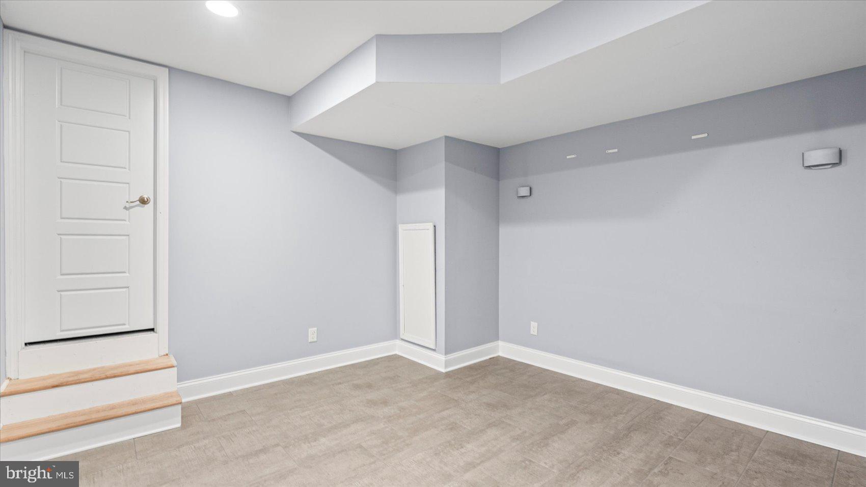 HIGHLANDTOWN - Residential