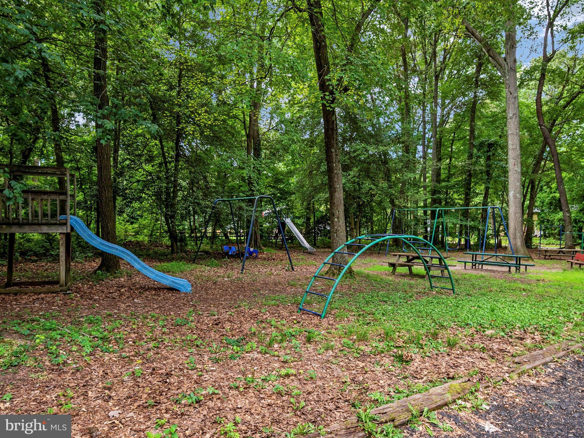 FAIRWOOD - Residential