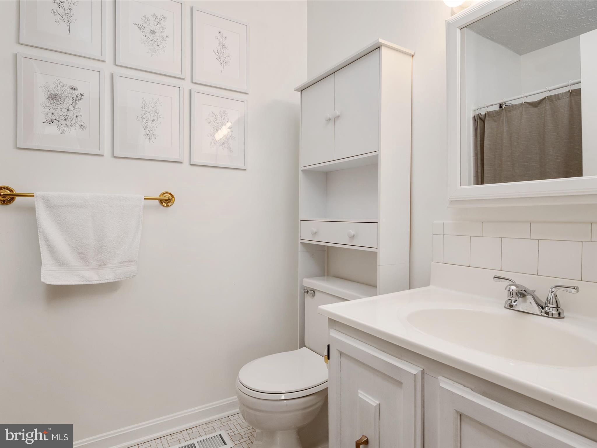 FAIRWOOD - Residential