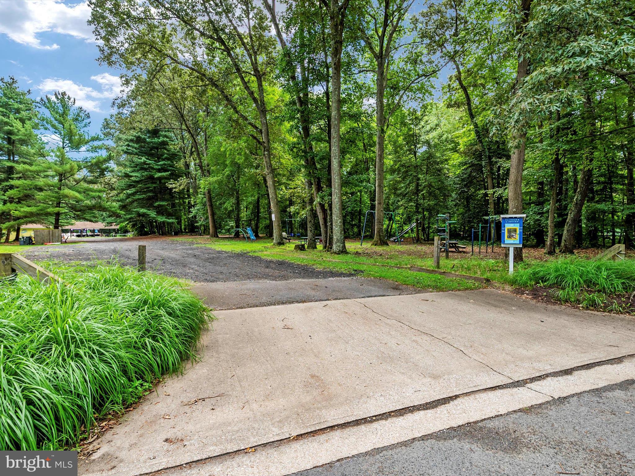 FAIRWOOD - Residential