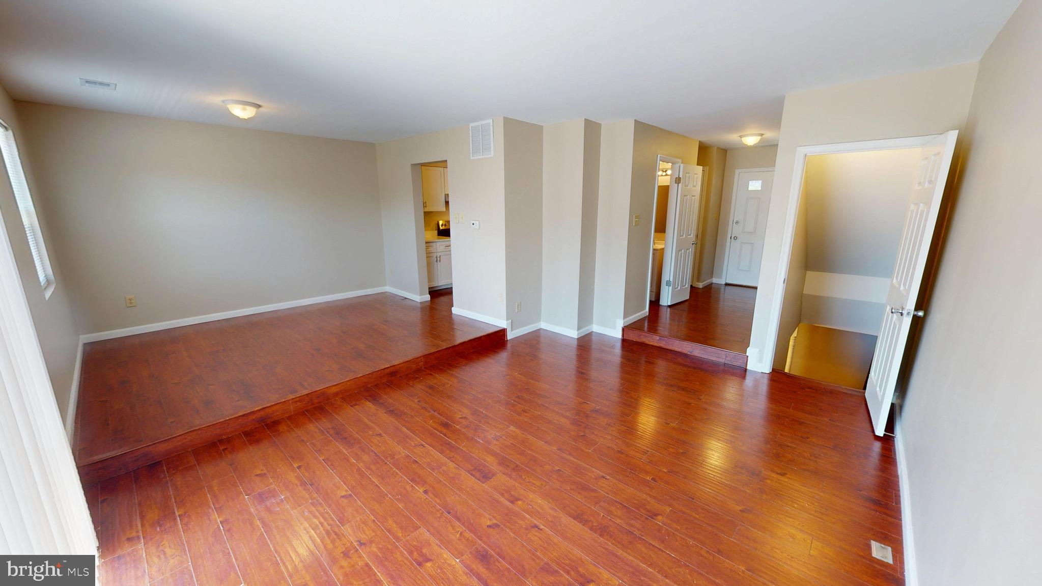THE MEADOWS - Residential