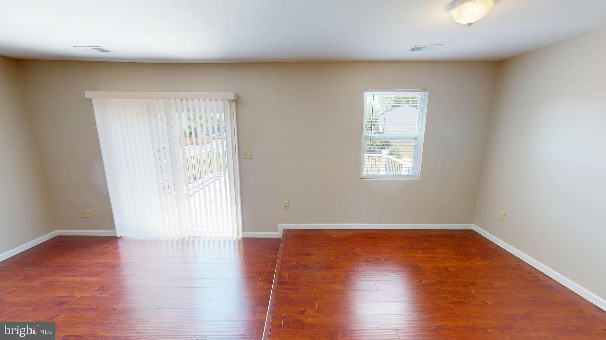THE MEADOWS - Residential
