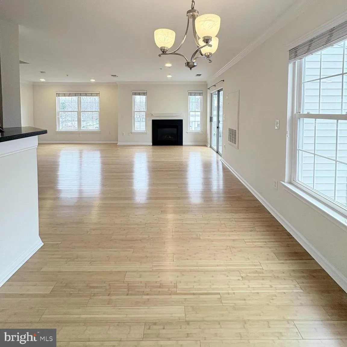 Fairfax, Virginia 22033, United States, 3 Bedrooms Bedrooms, ,3 BathroomsBathrooms,Residential,Pending,6538