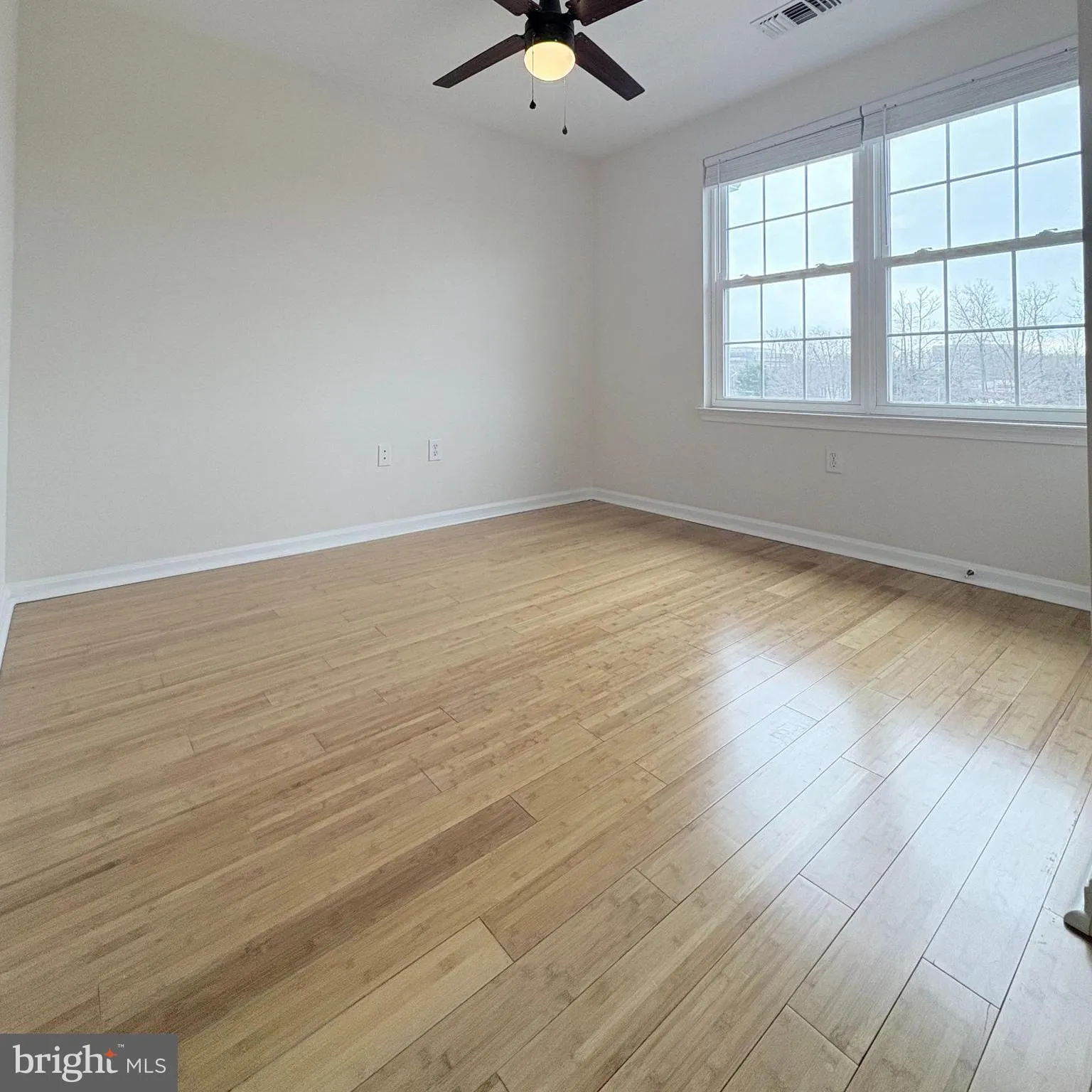 Fairfax, Virginia 22033, United States, 3 Bedrooms Bedrooms, ,3 BathroomsBathrooms,Residential,Pending,6538