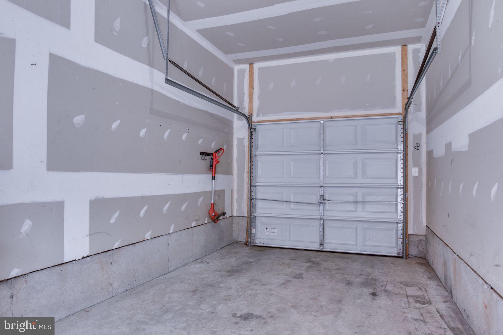 NORTH CROSSING - Residential