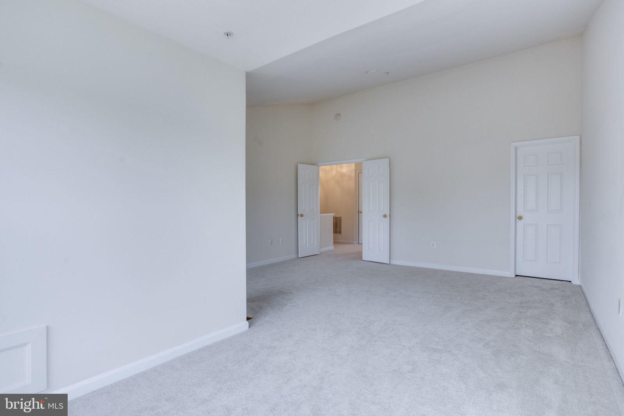 NORTH CROSSING - Residential