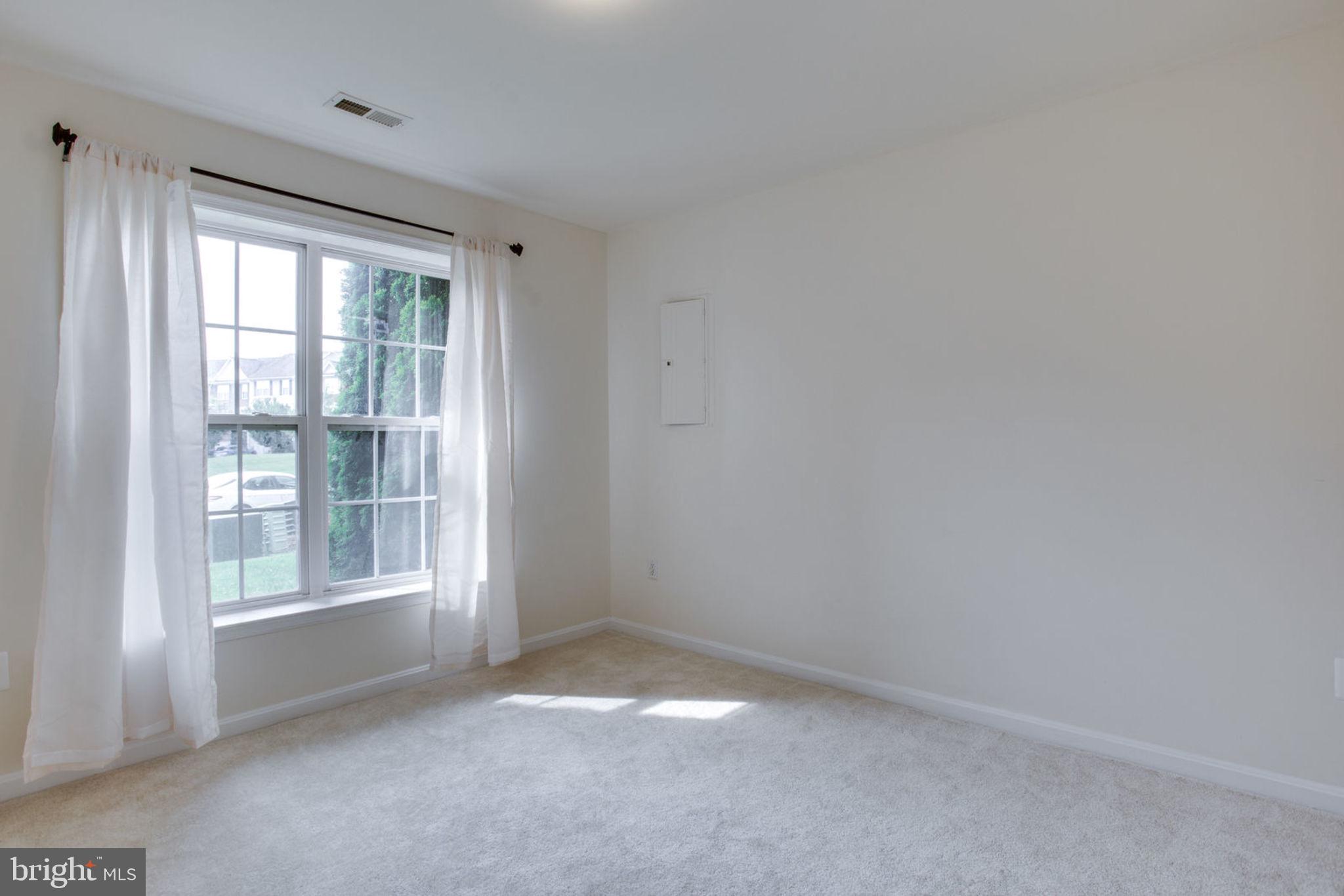 NORTH CROSSING - Residential