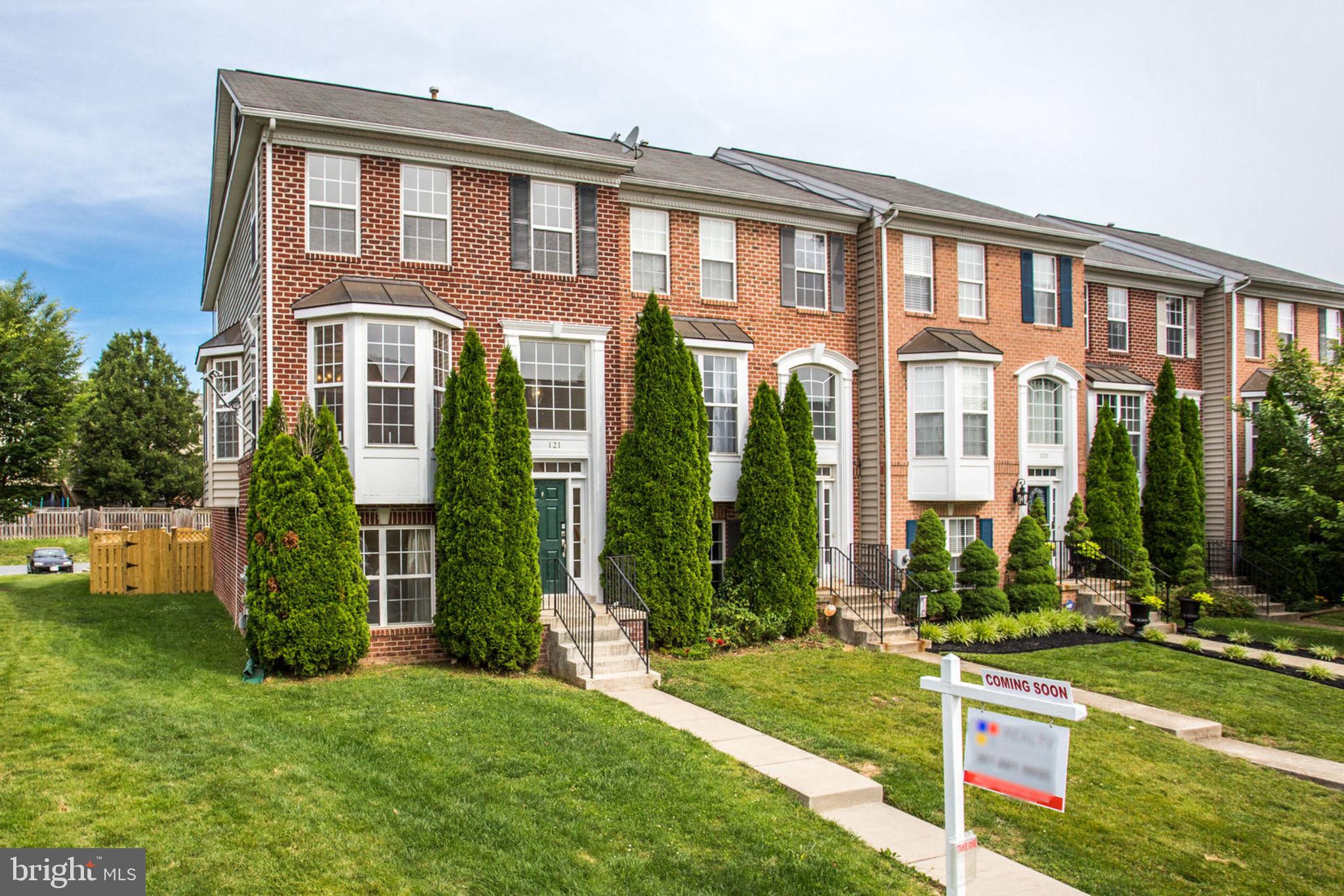 NORTH CROSSING - Residential