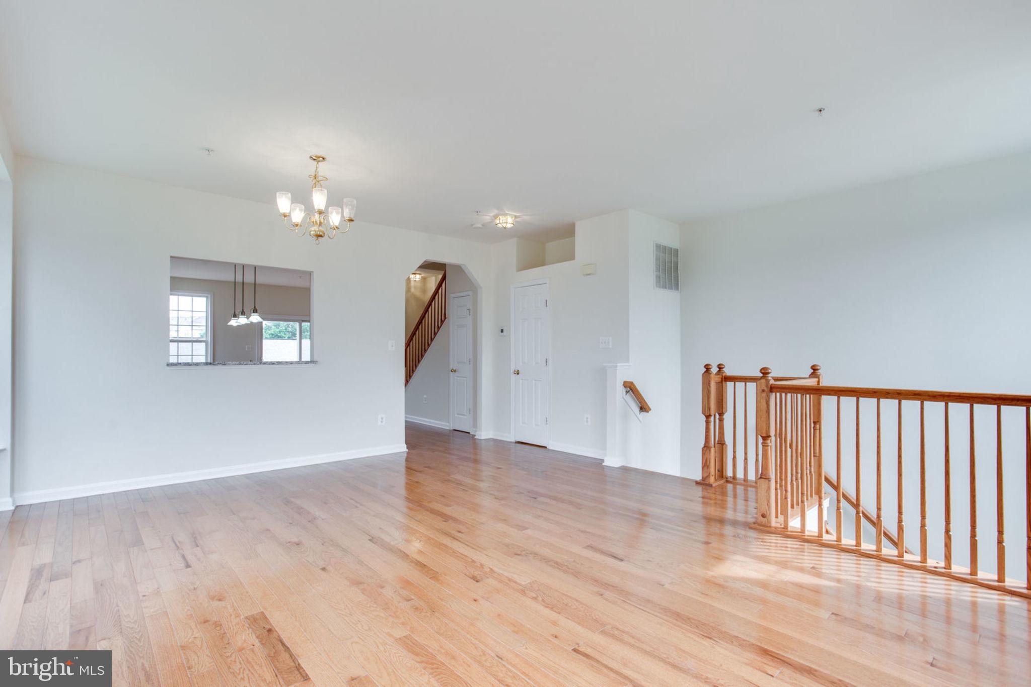 NORTH CROSSING - Residential