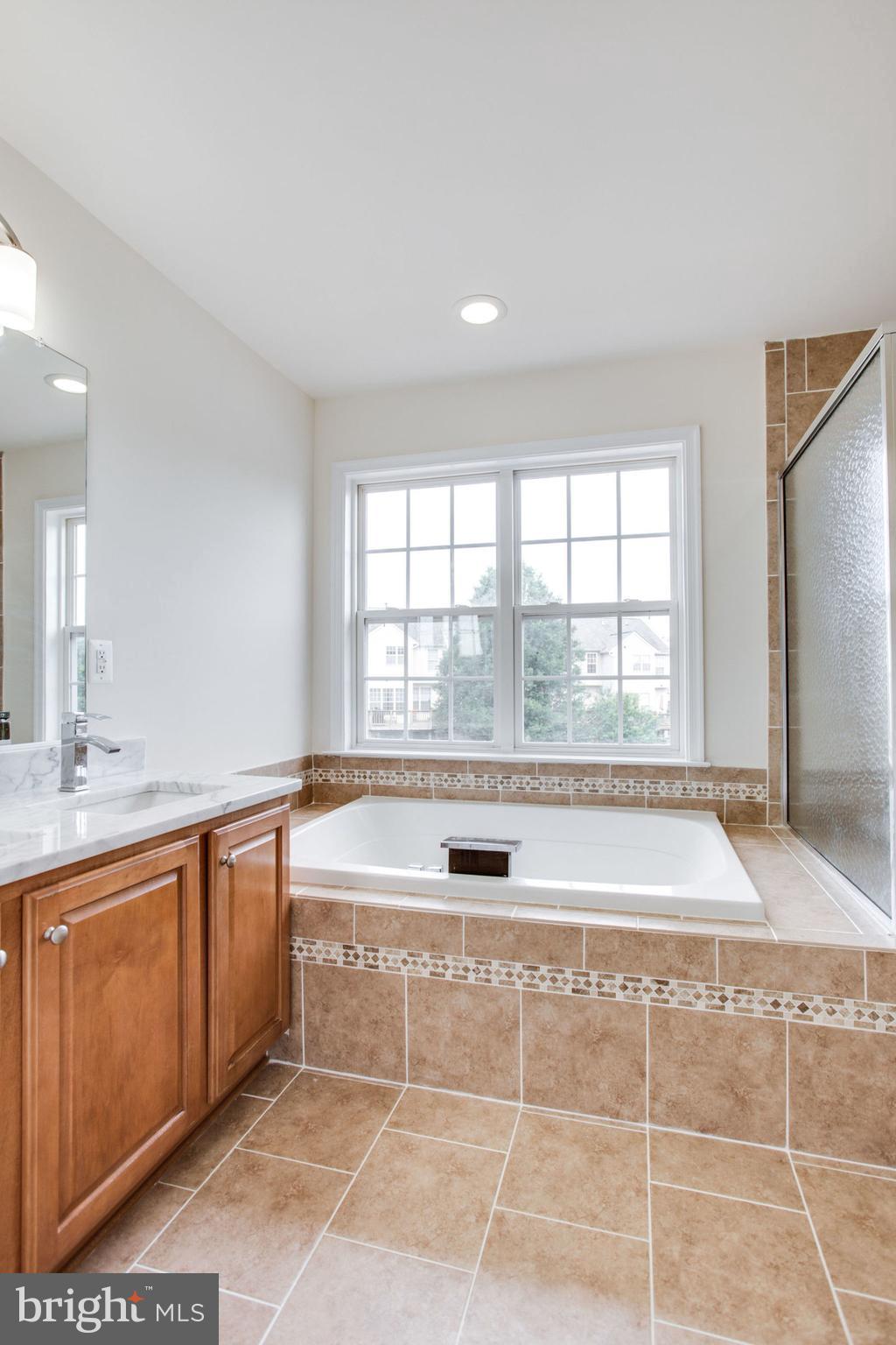 NORTH CROSSING - Residential