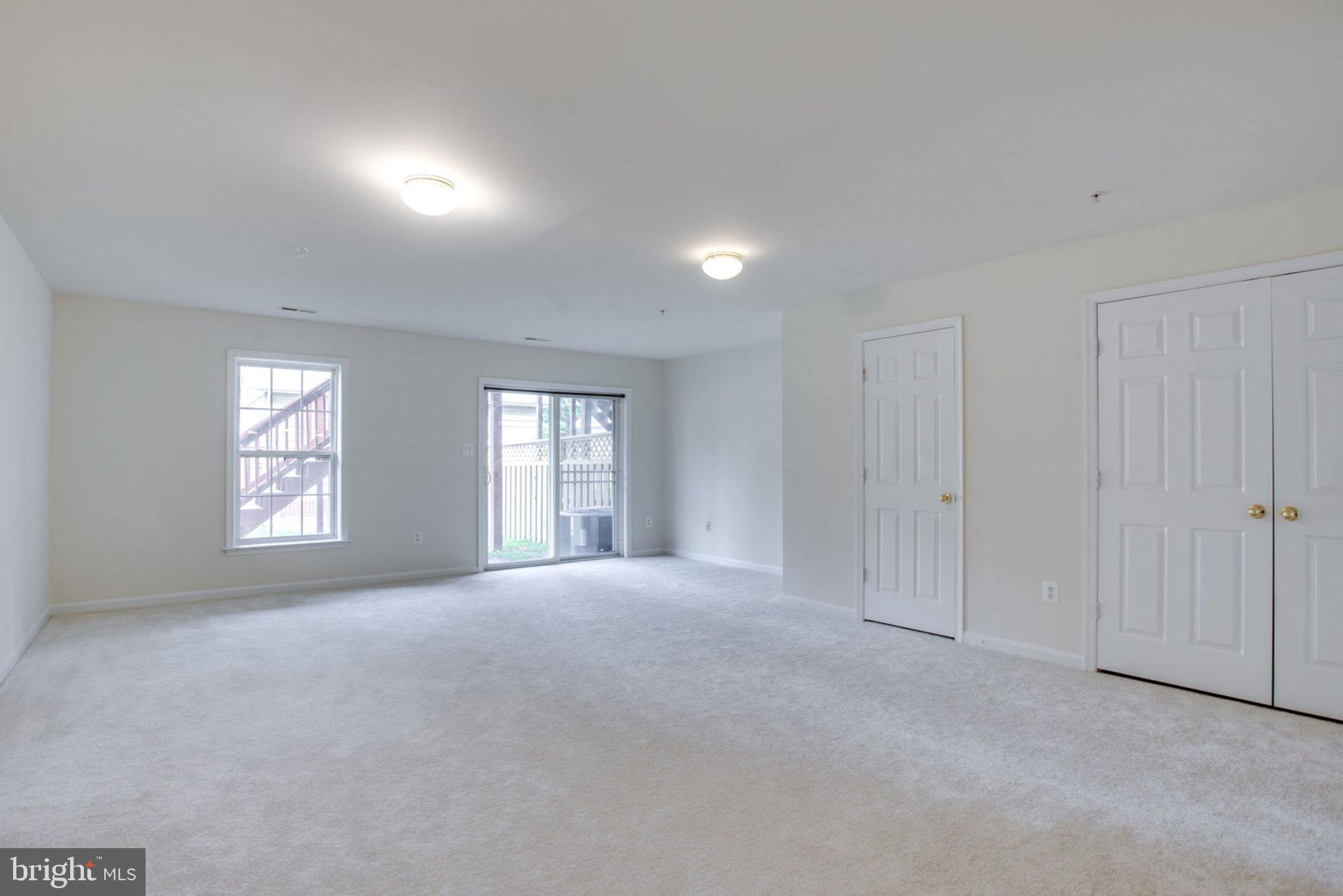 NORTH CROSSING - Residential