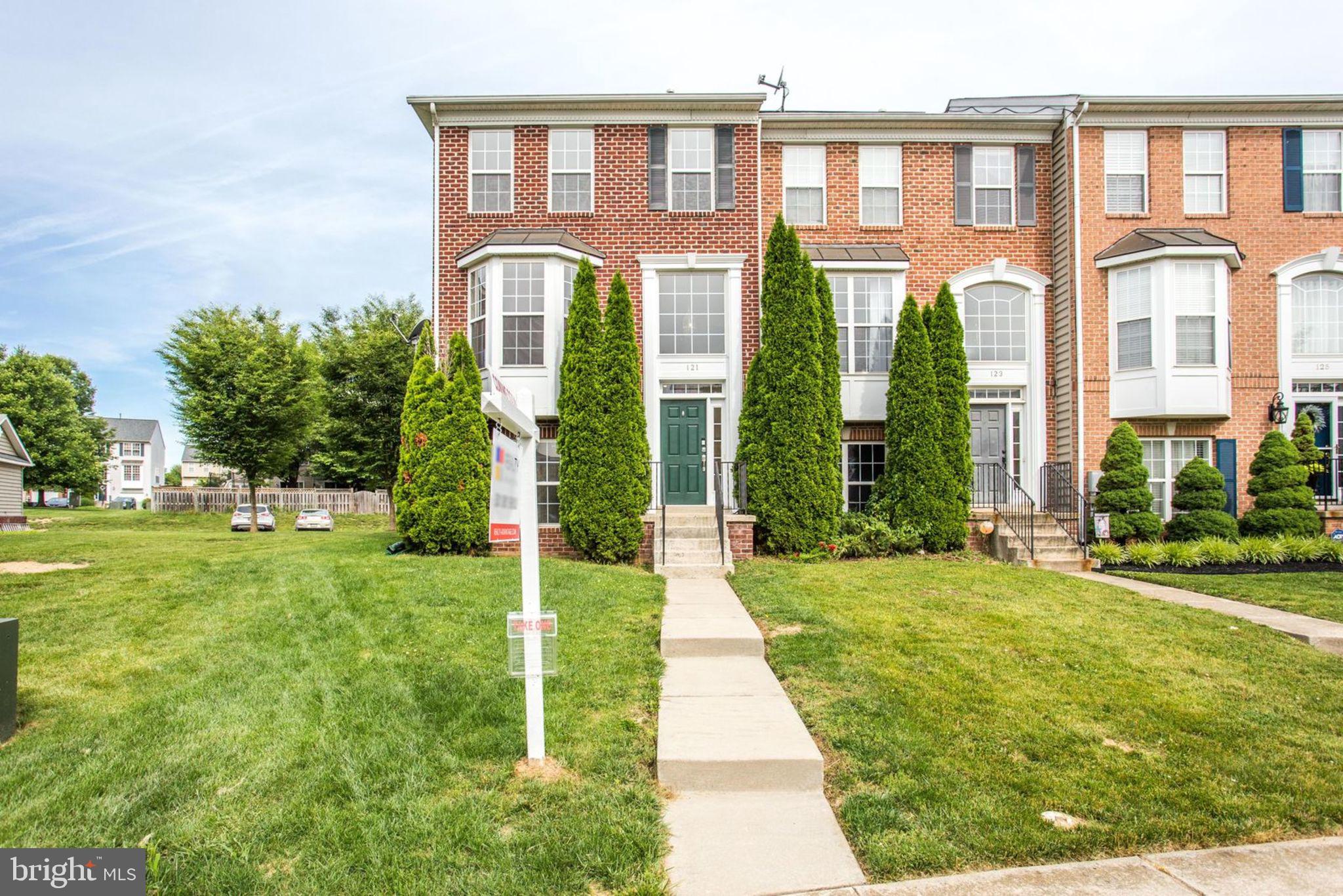 NORTH CROSSING - Residential