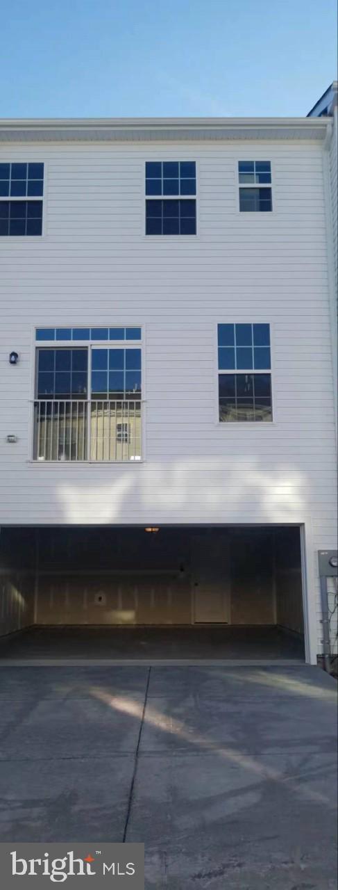 WEST PARK VILLAGE - Residential