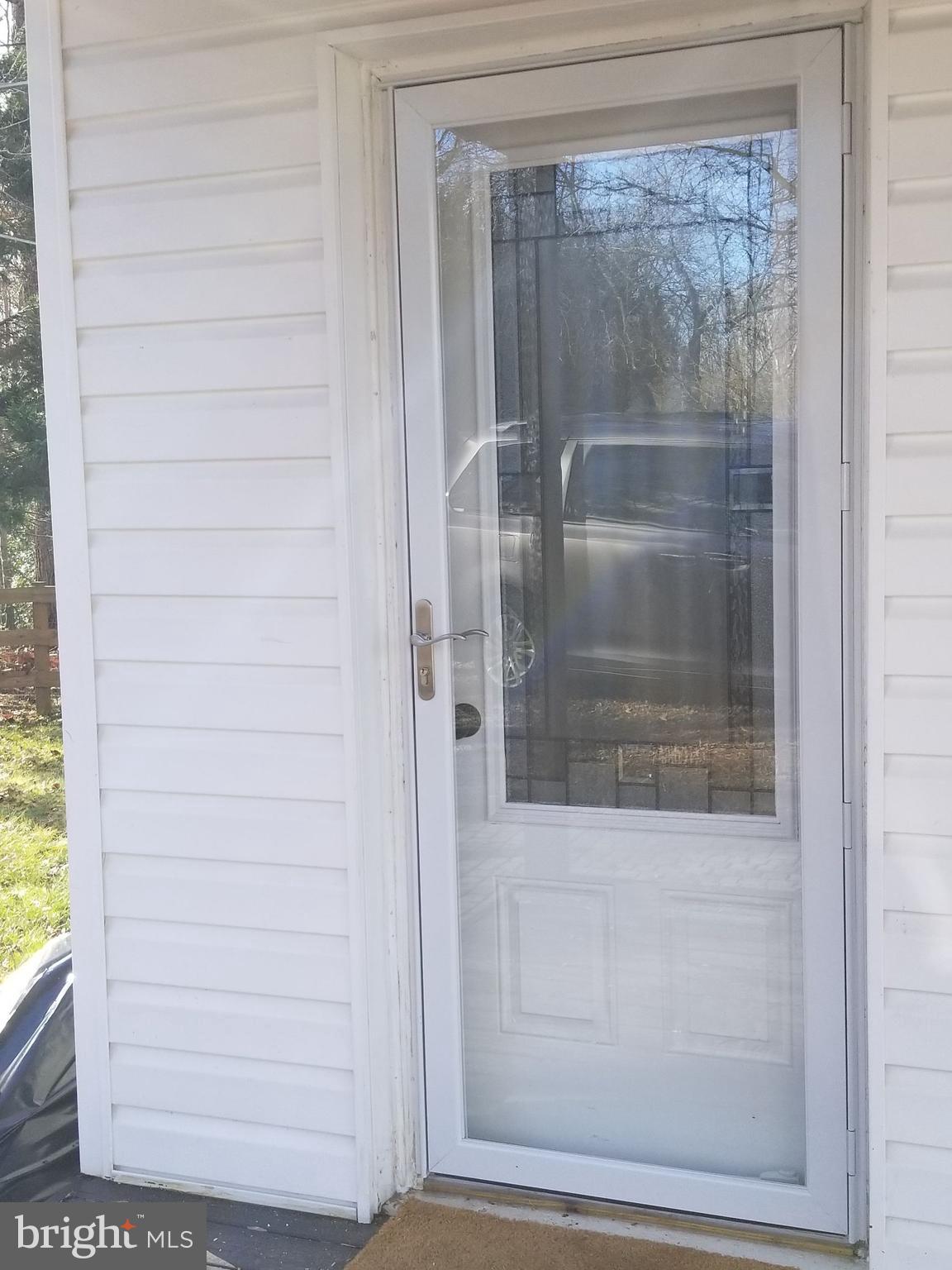 NORTH KEYS ESTATES - Residential Lease