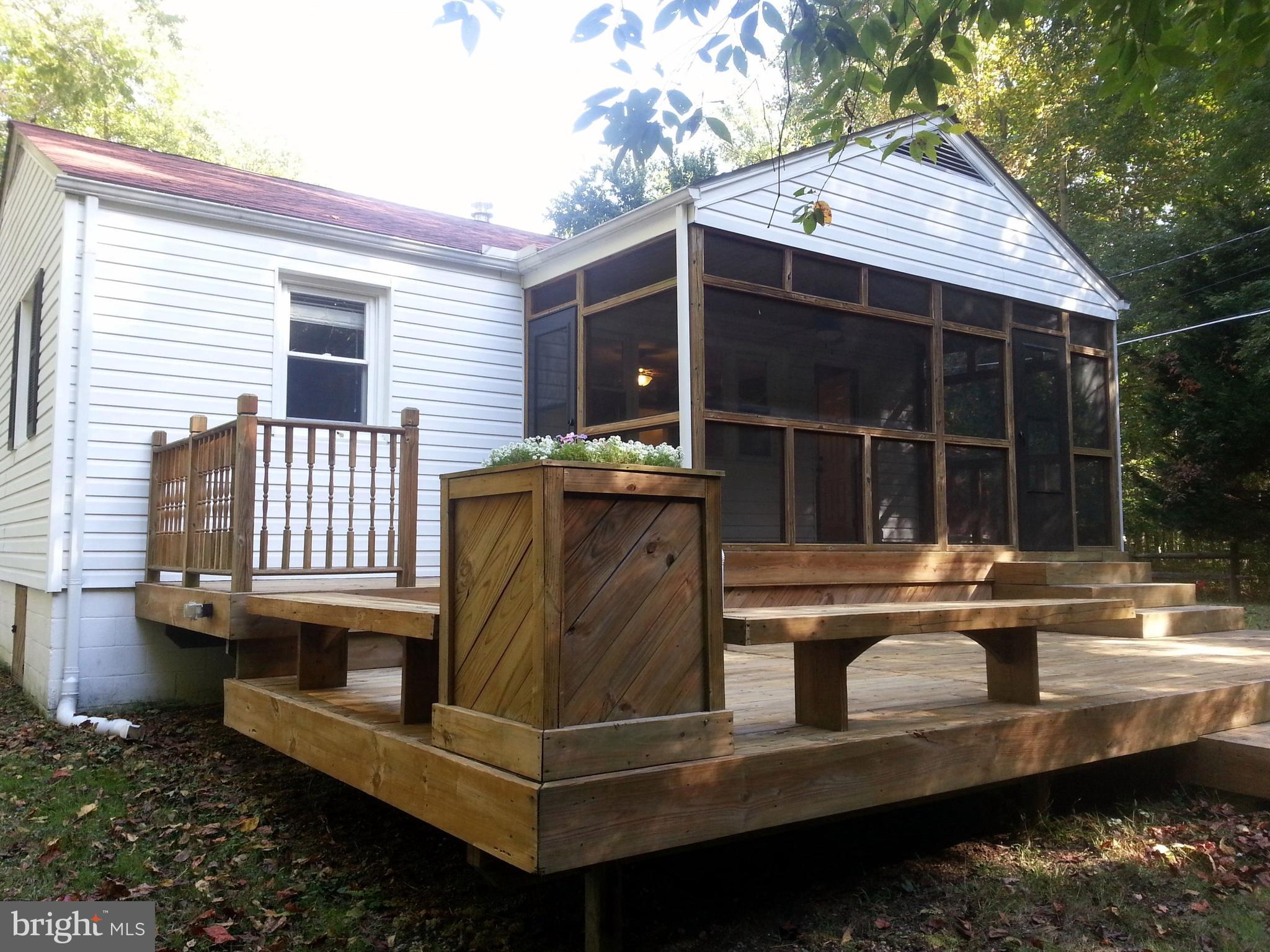 NORTH KEYS ESTATES - Residential Lease