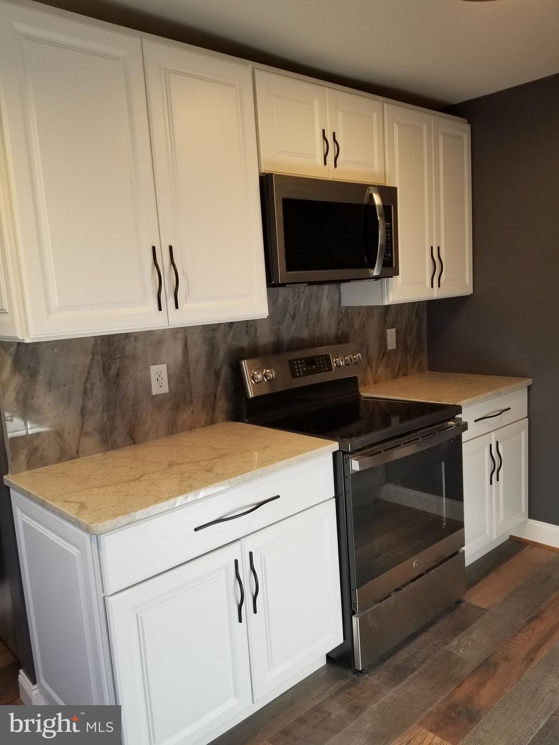 NORTH KEYS ESTATES - Residential Lease