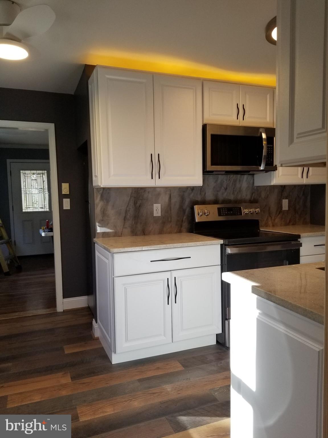 NORTH KEYS ESTATES - Residential Lease