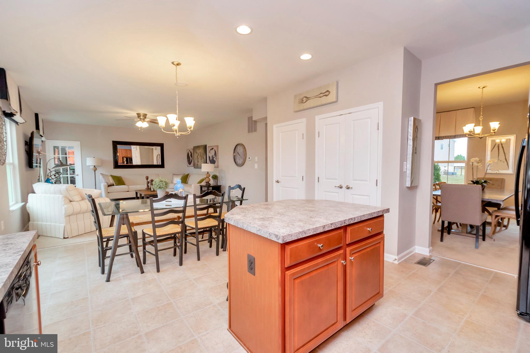 NORTH RIDGE - Residential