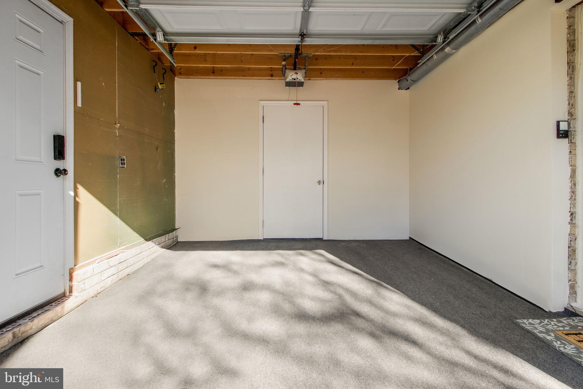 SPRING ACRES - Residential Lease