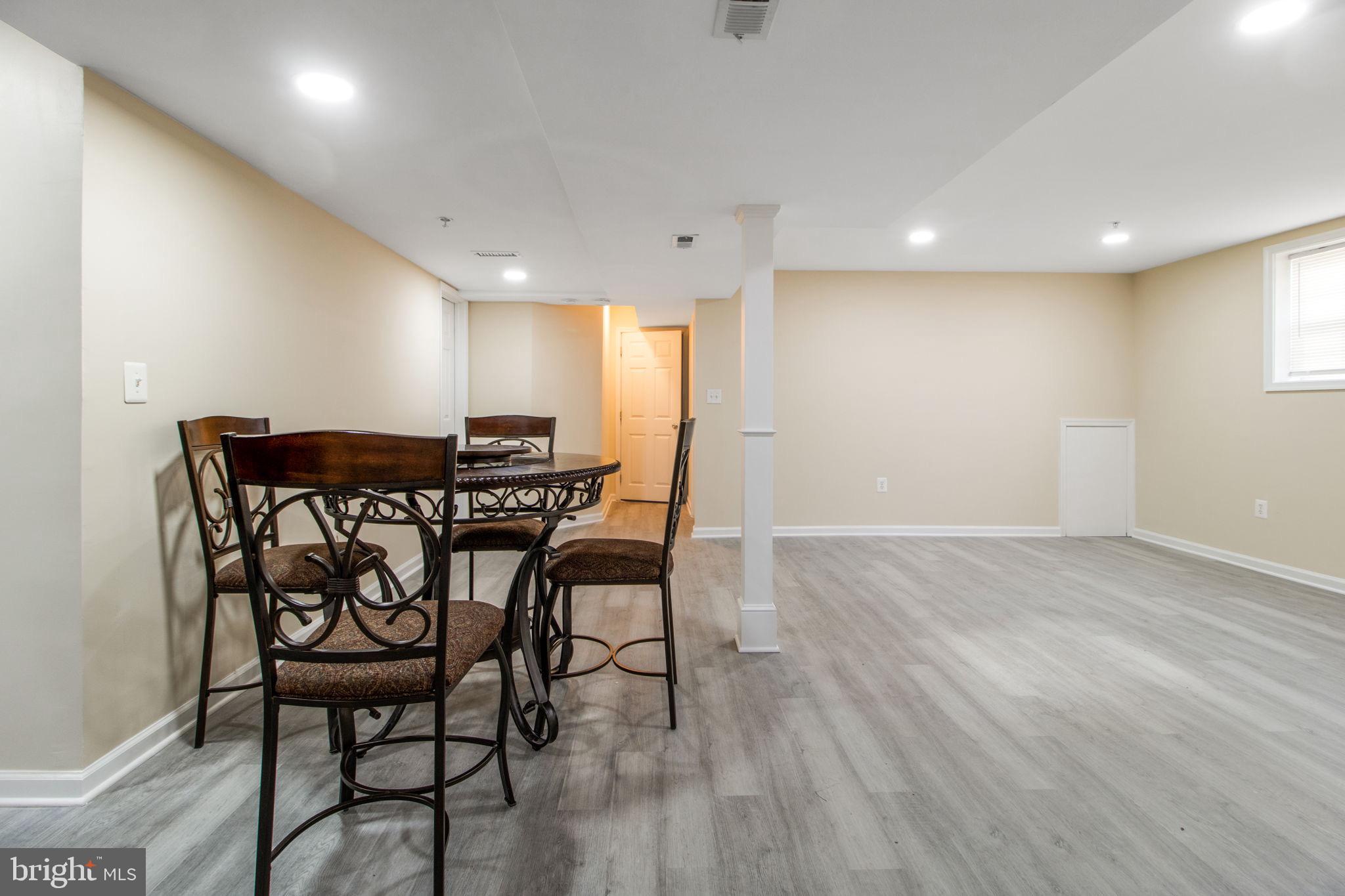 SPRING ACRES - Residential Lease