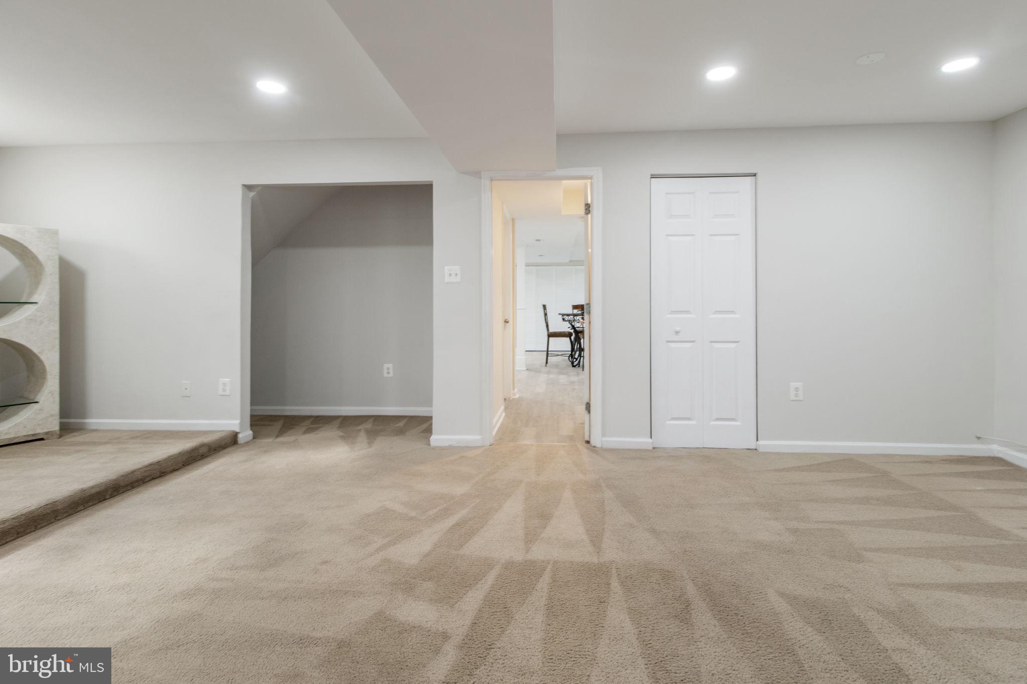 SPRING ACRES - Residential Lease