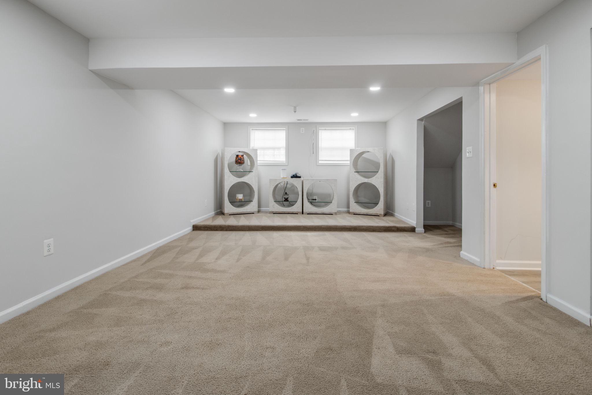 SPRING ACRES - Residential Lease