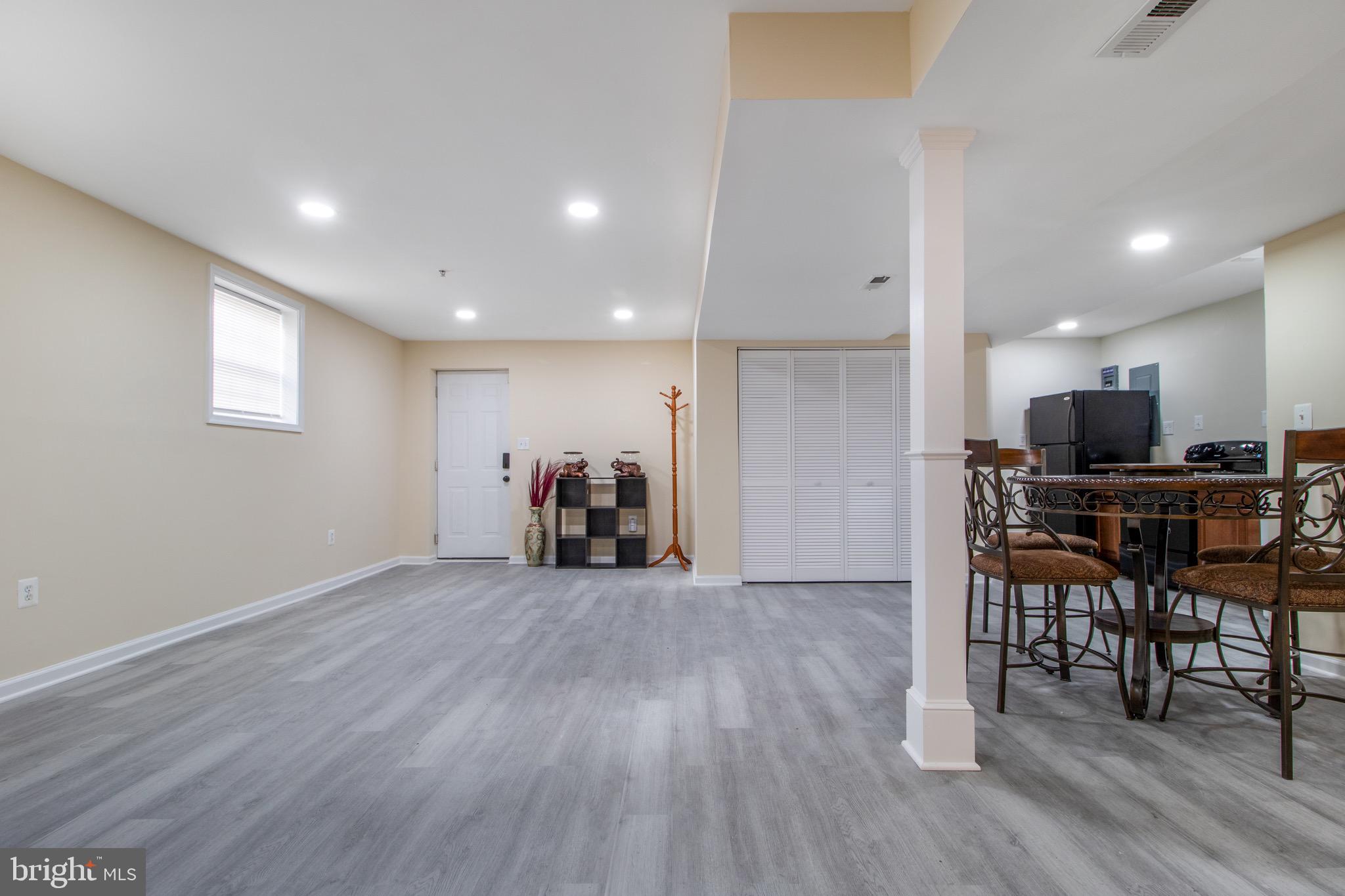 SPRING ACRES - Residential Lease