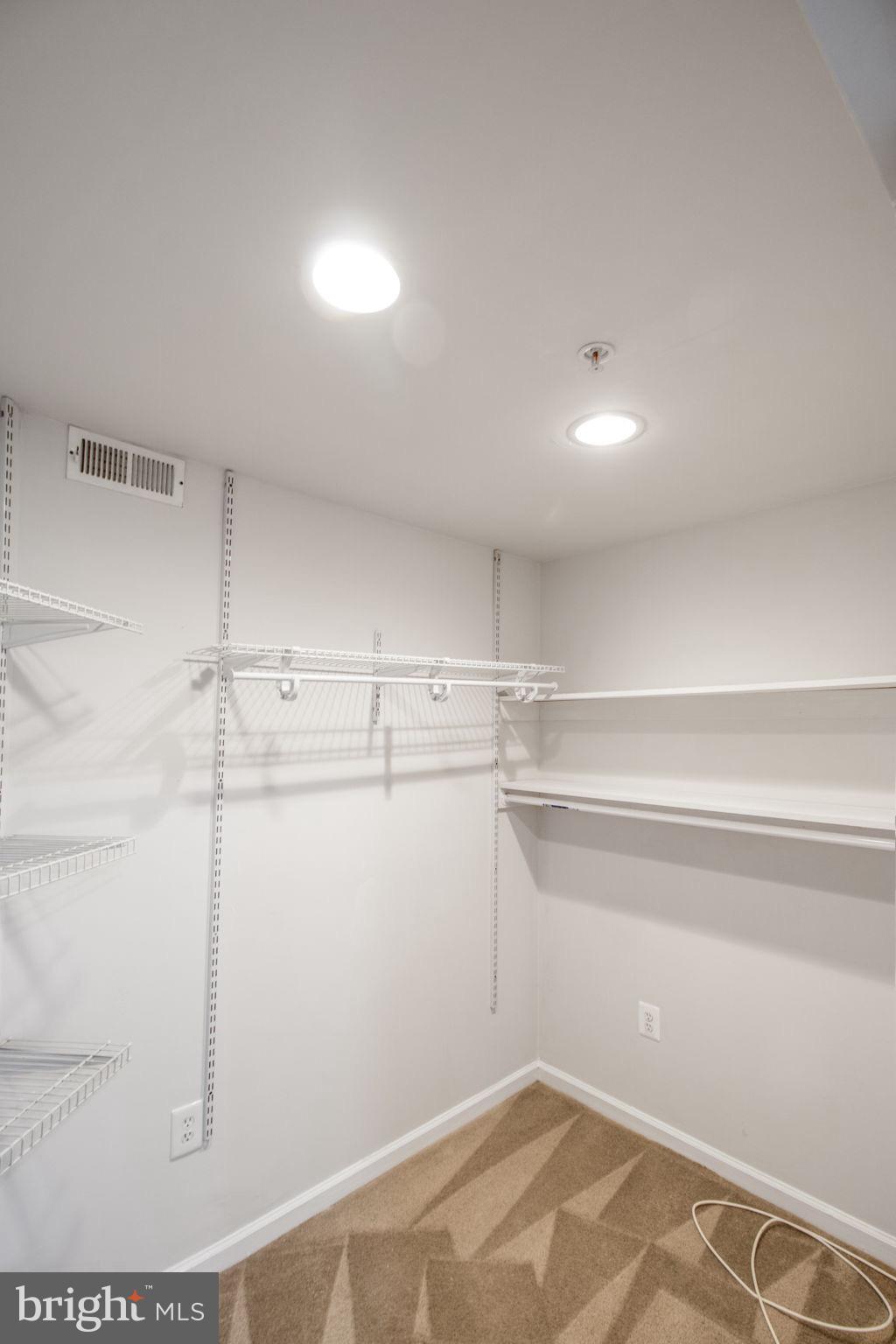 SPRING ACRES - Residential Lease