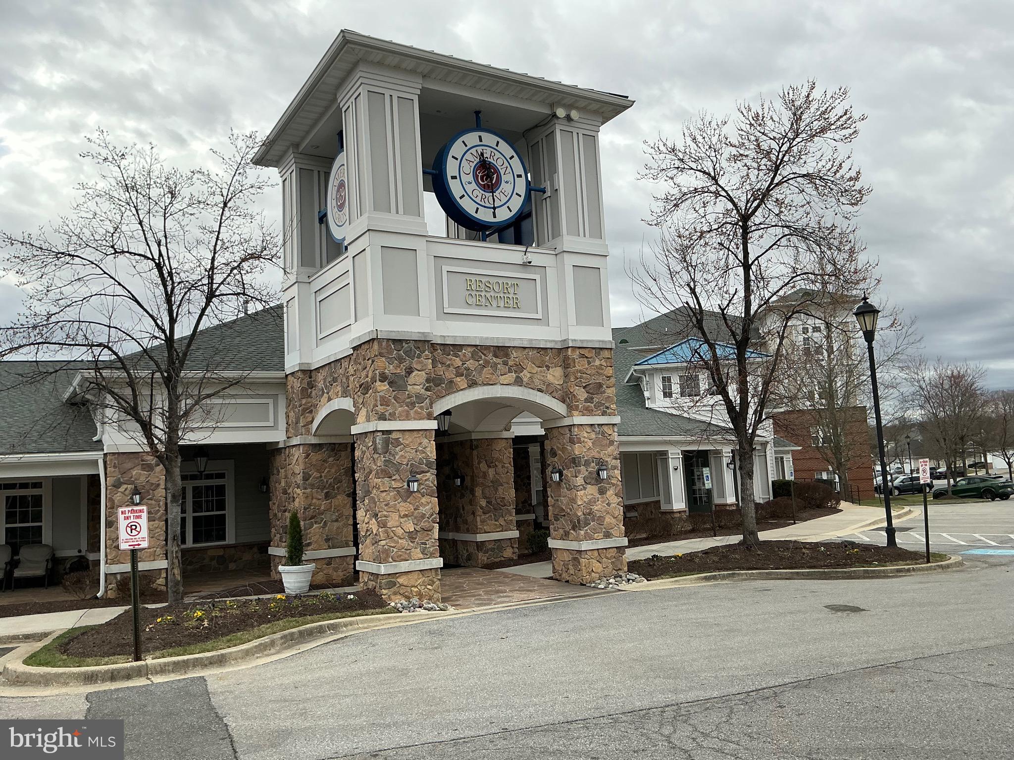 CAMERON GROVE - Residential