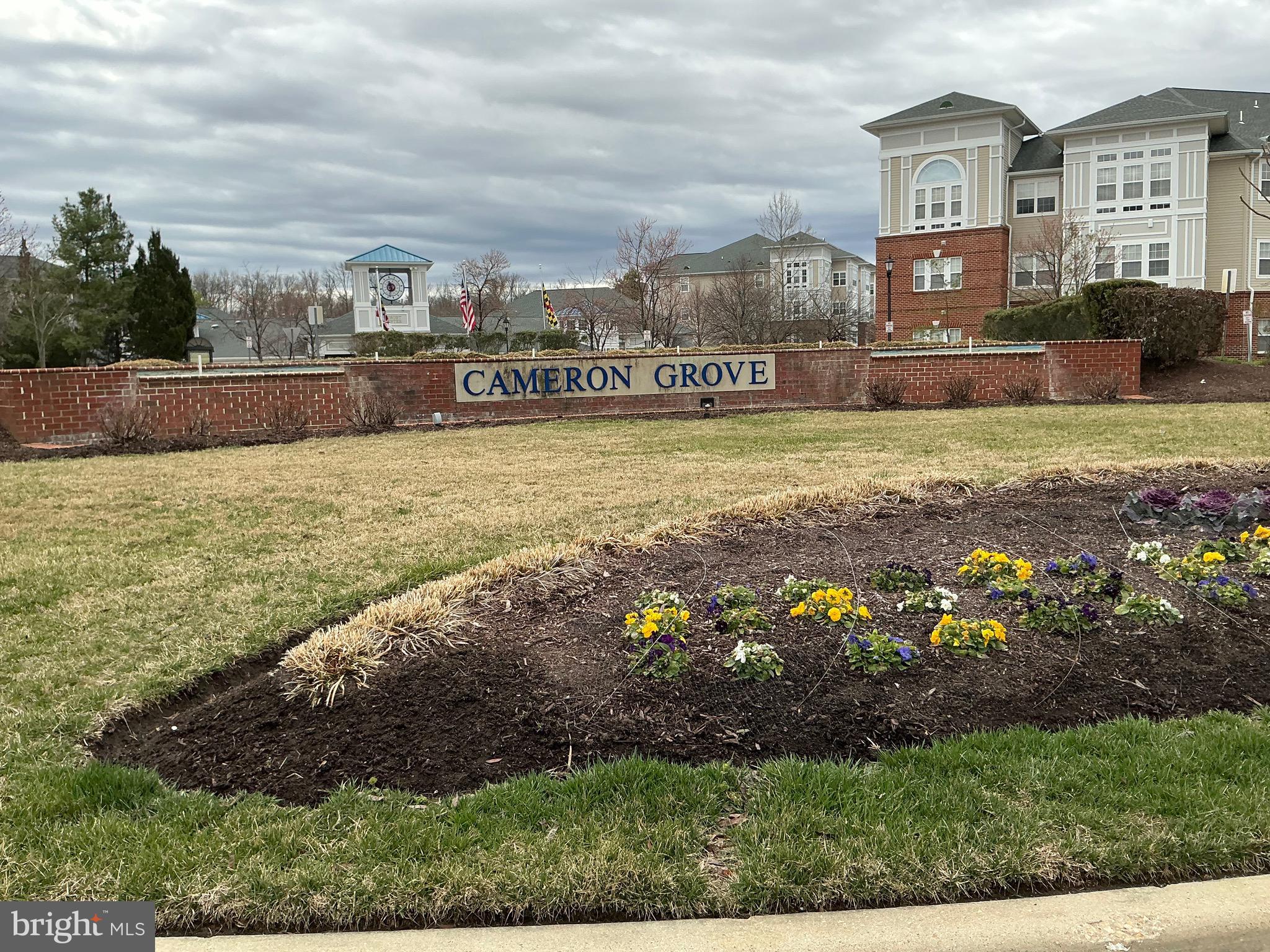 CAMERON GROVE - Residential