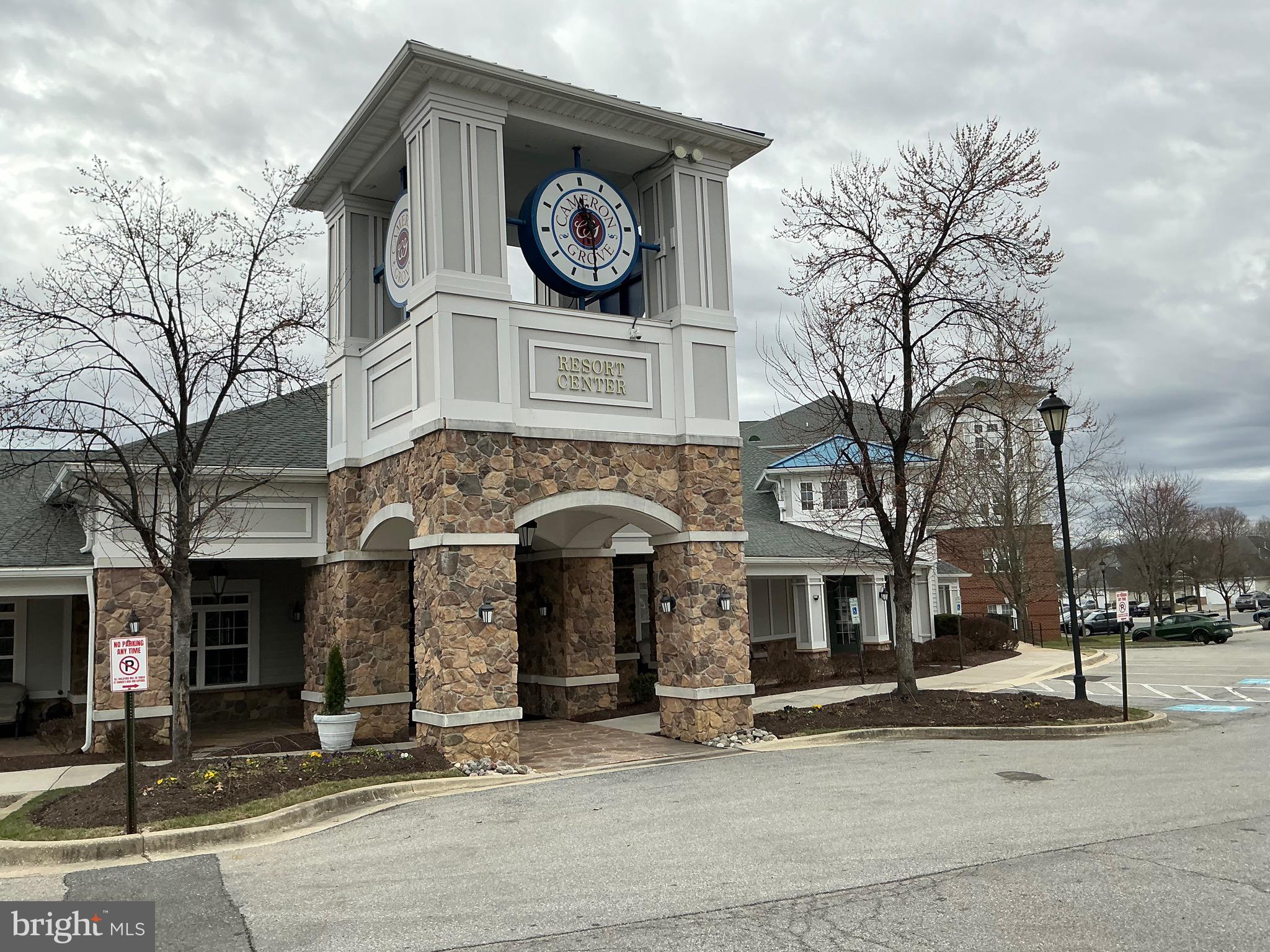 CAMERON GROVE - Residential