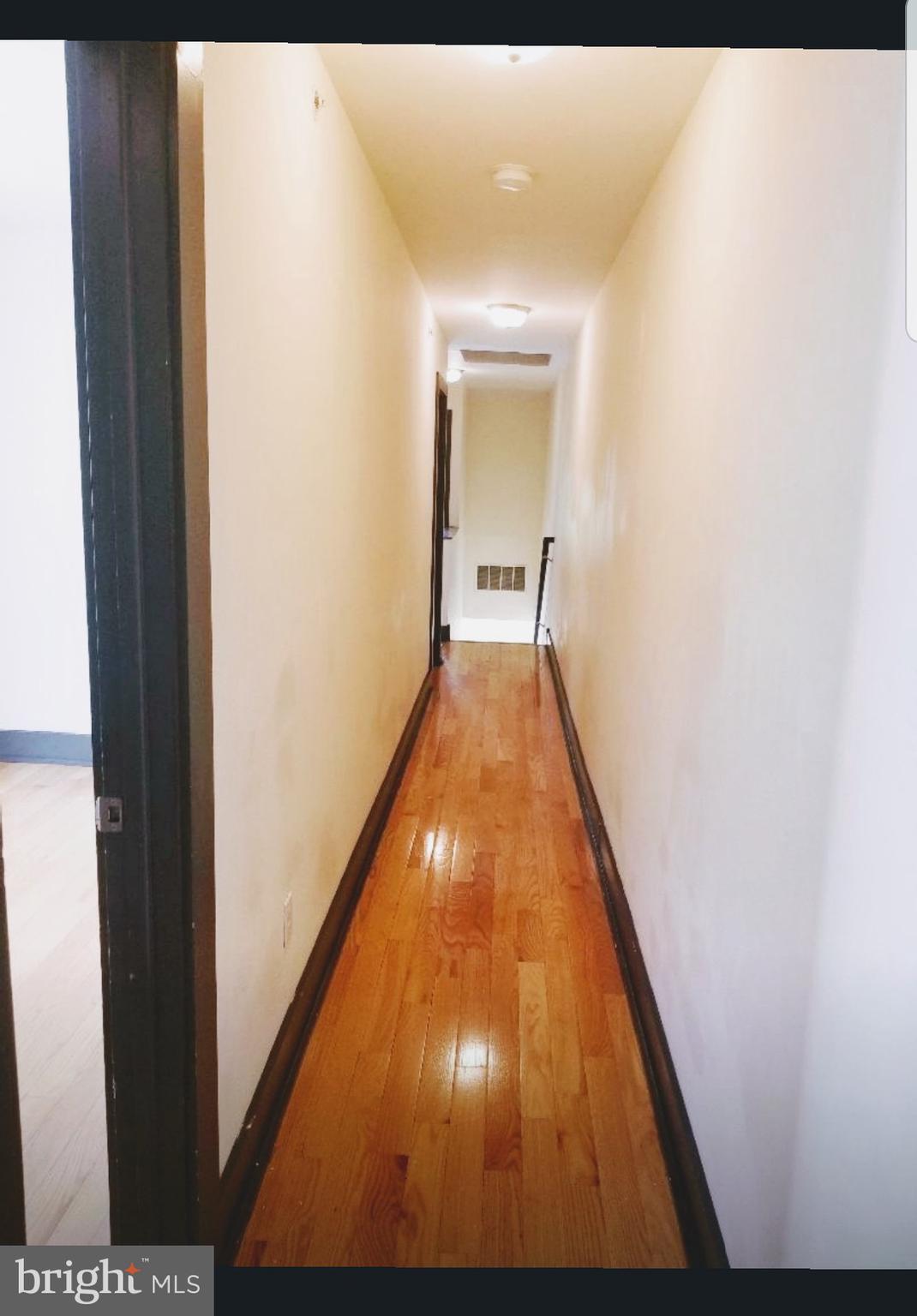 TEMPLE UNIVERSITY - Residential Lease