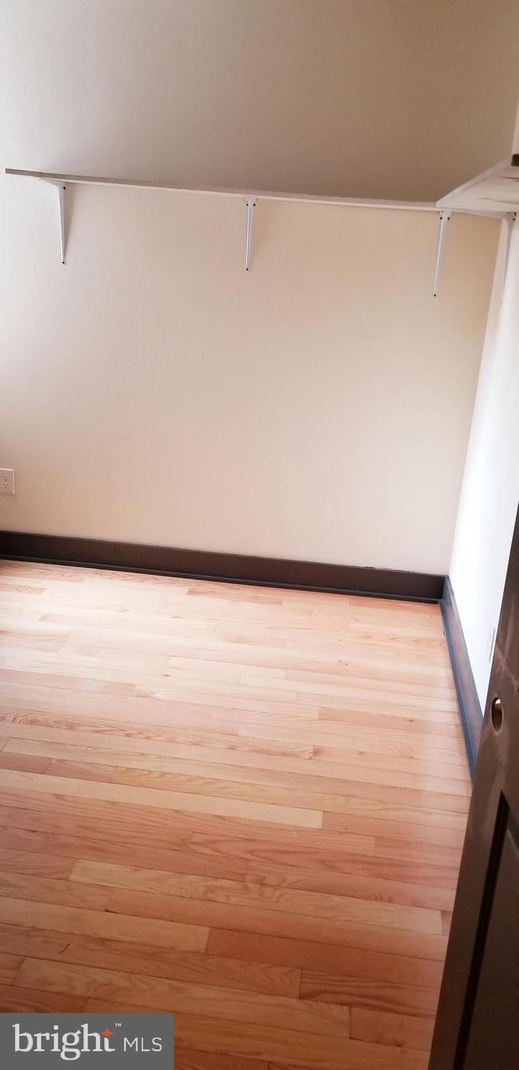 TEMPLE UNIVERSITY - Residential Lease