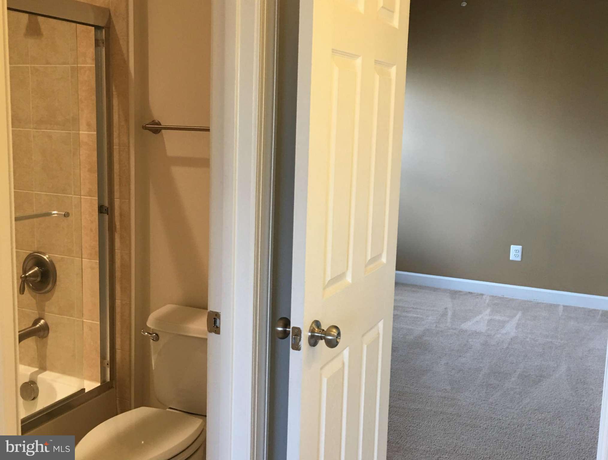 INNISBROOKE - Residential Lease