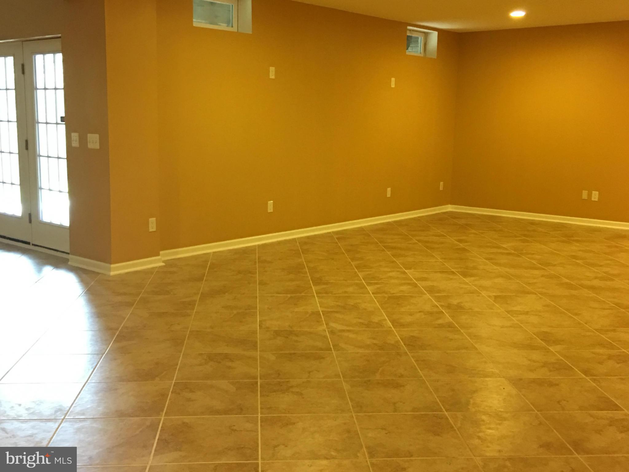 INNISBROOKE - Residential Lease