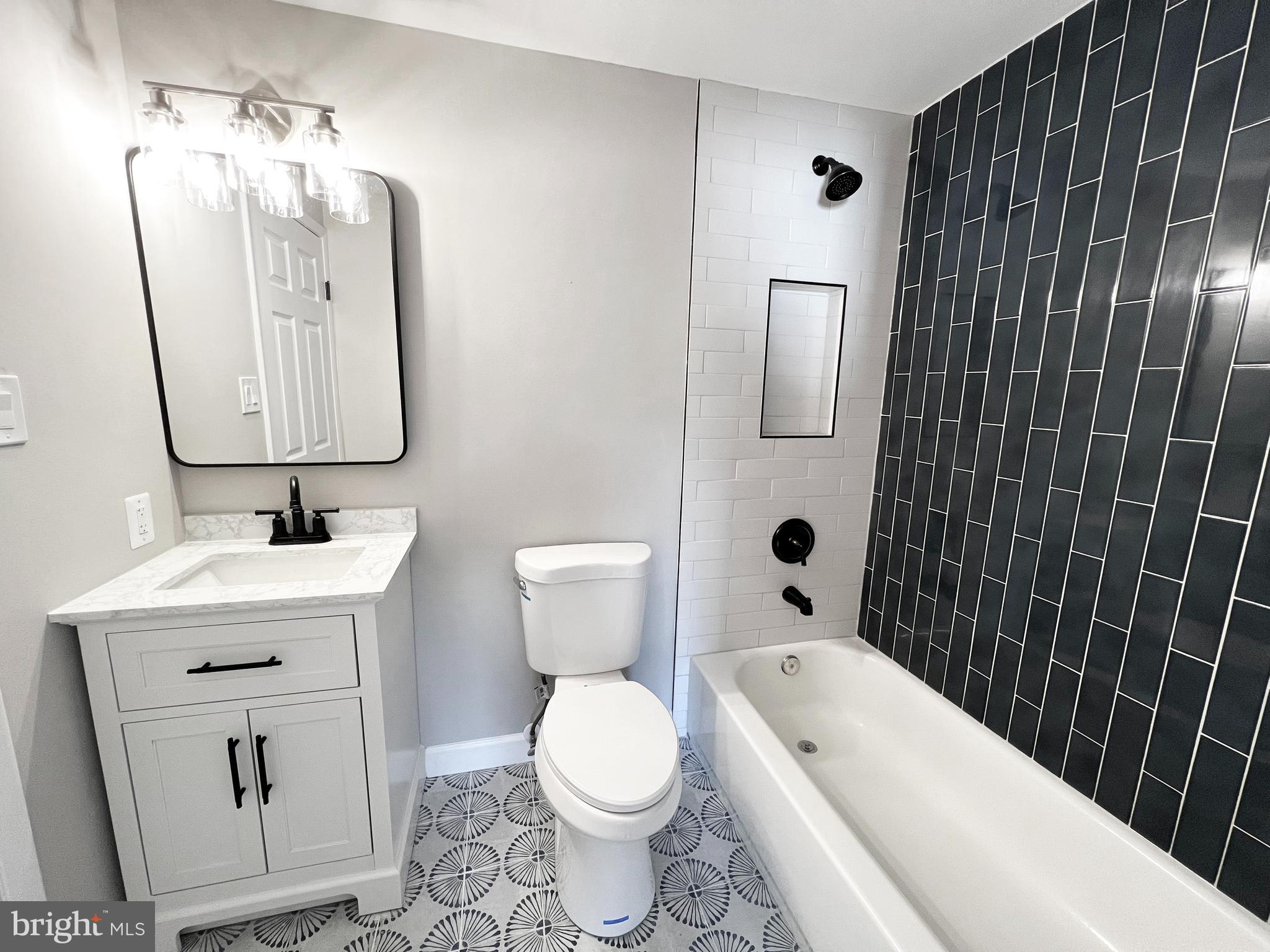 OAK SPRINGS - Residential