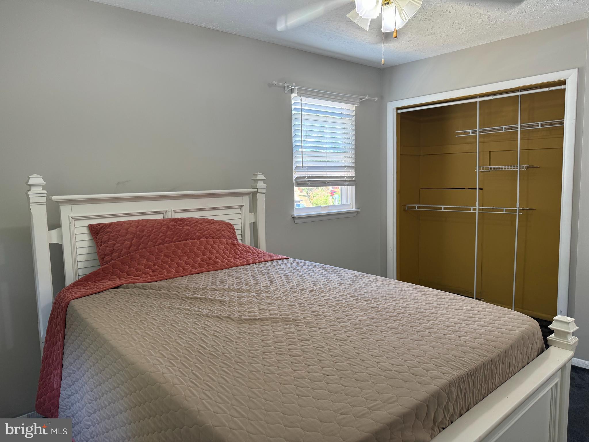 SOUTHGATE - Residential