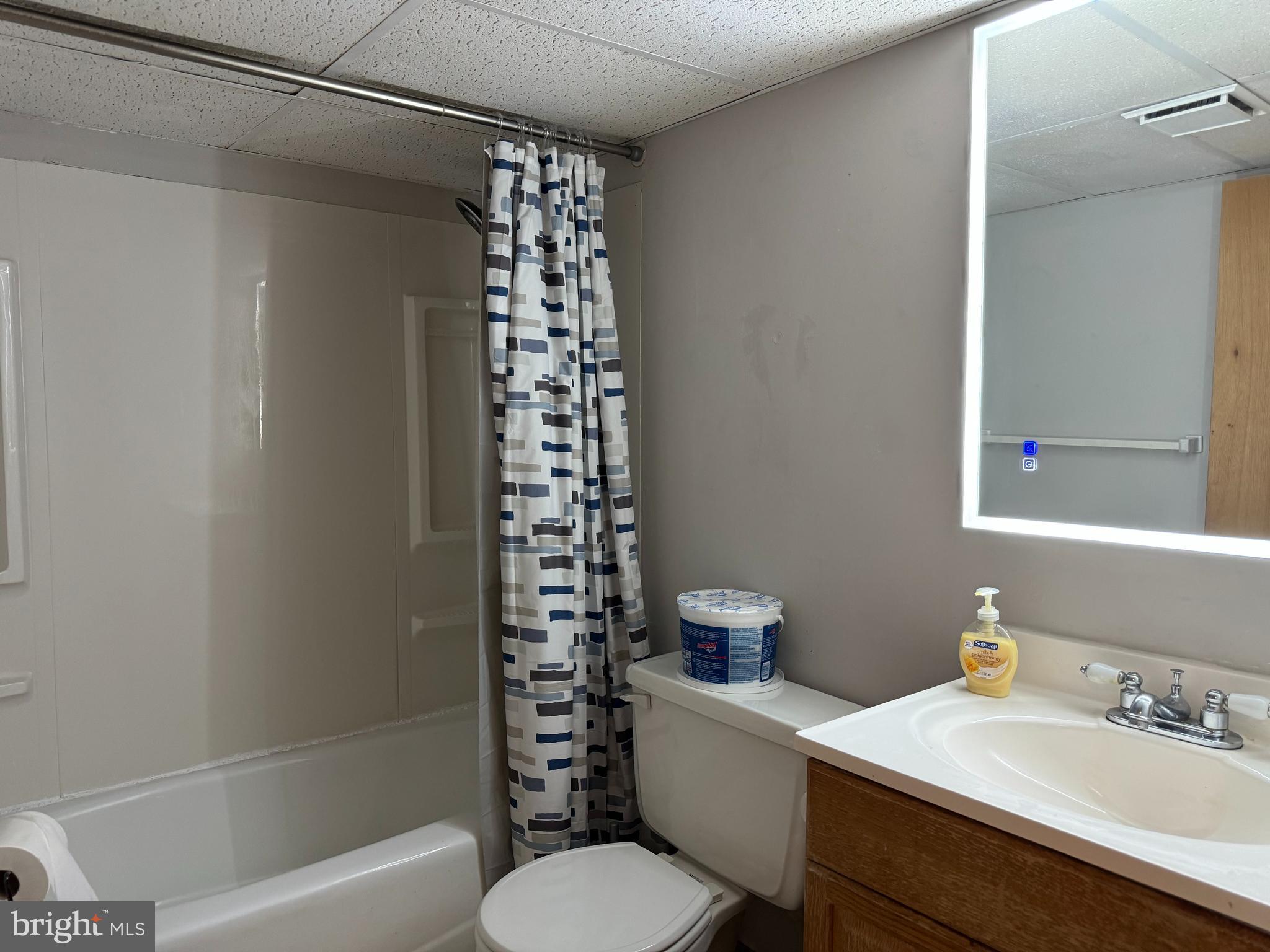 SOUTHGATE - Residential