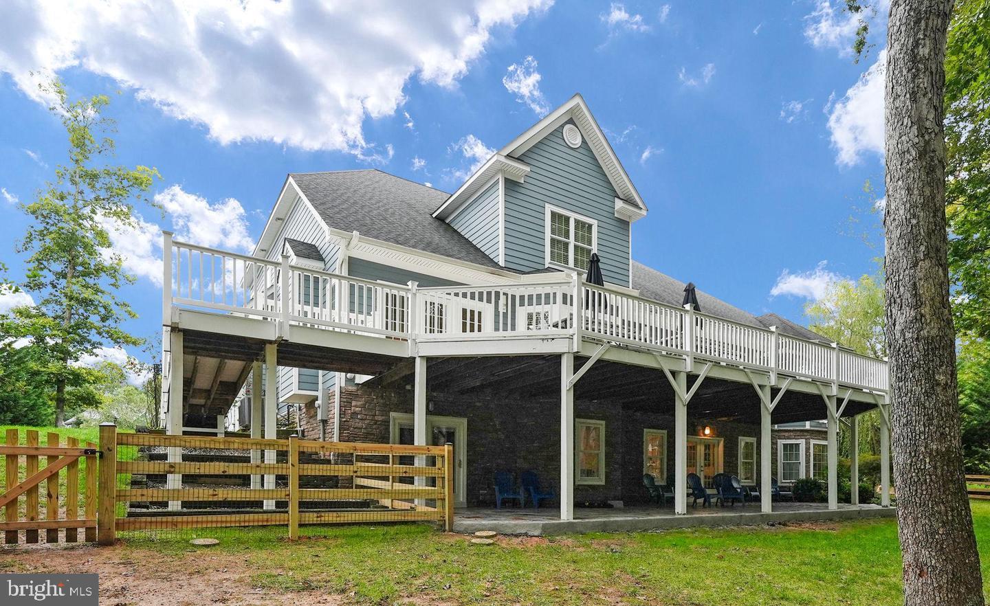 11403 BLUFFS RIDGE