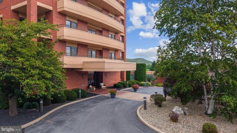 Condo For Sale - 455 Windmere Drive #3C<br/> STATE COLLEGE, PA 16801