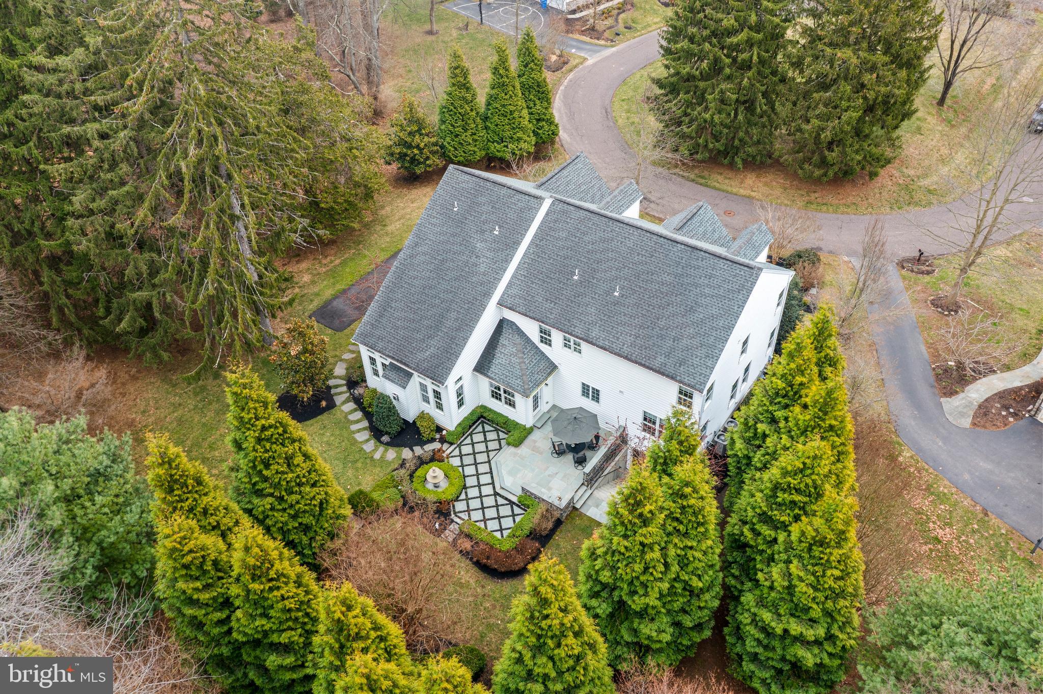 MILL CREEK ESTS - Residential