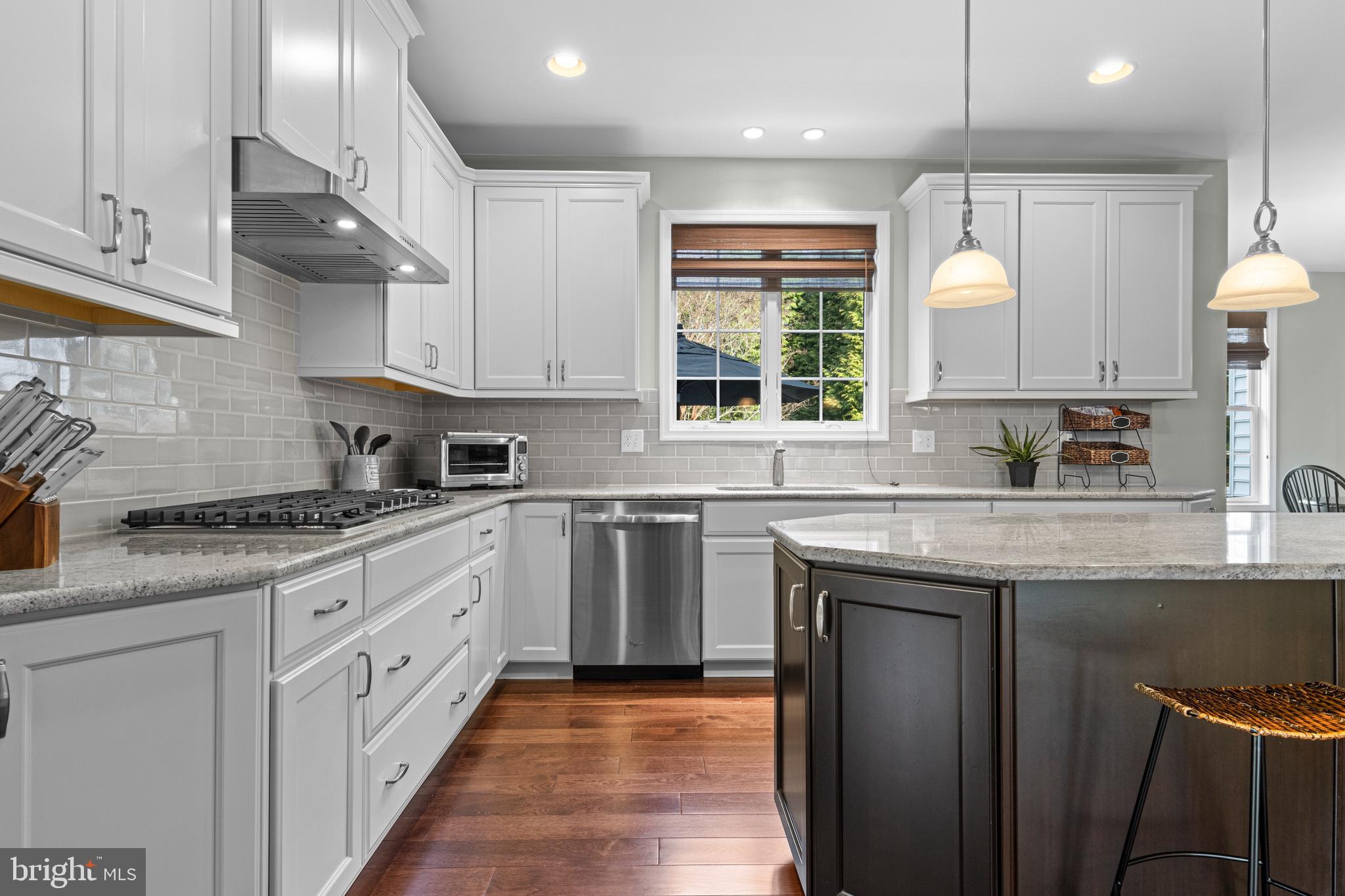 MILL CREEK ESTS - Residential