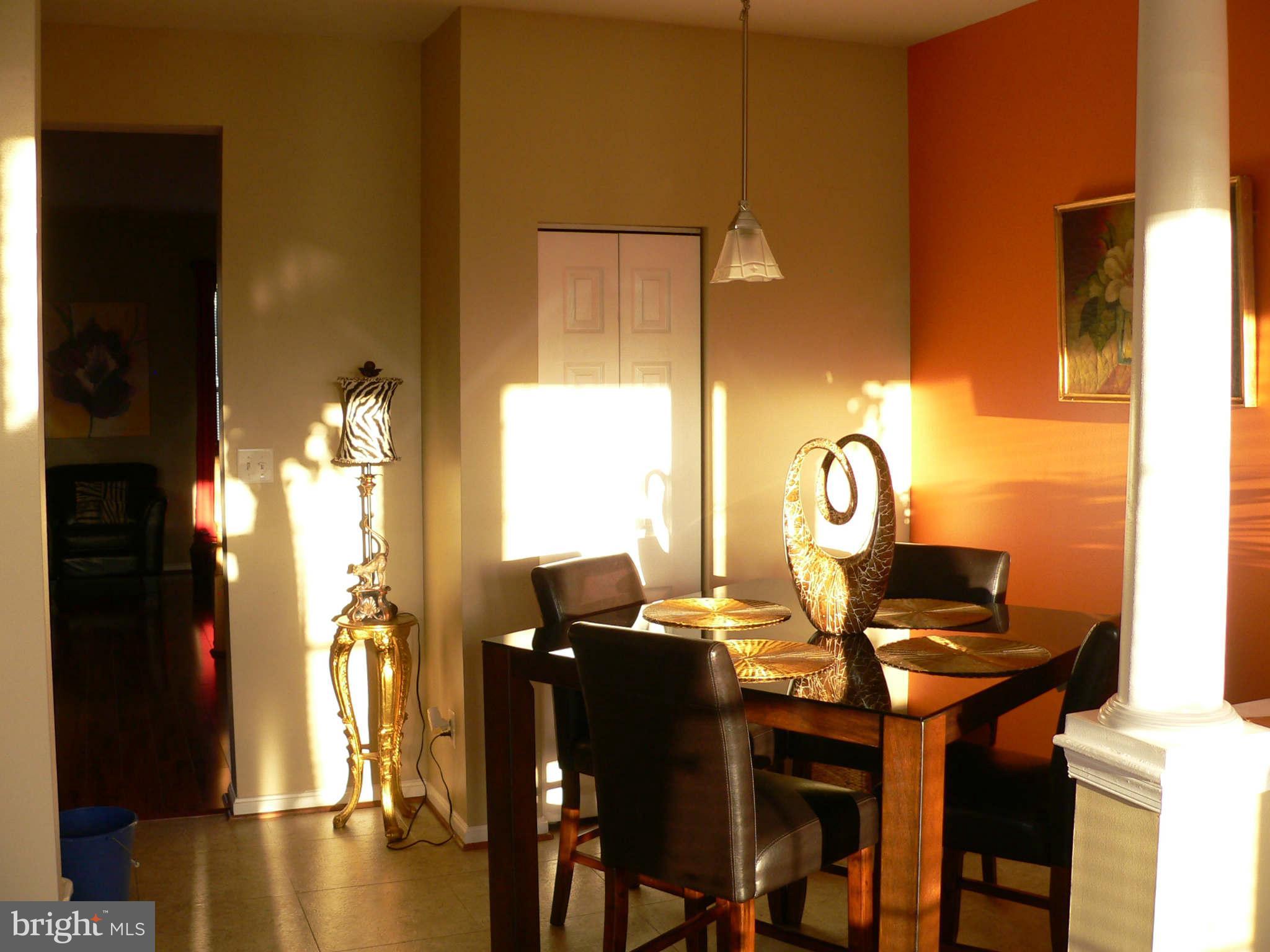 RIDGE COMMONS - Residential Lease