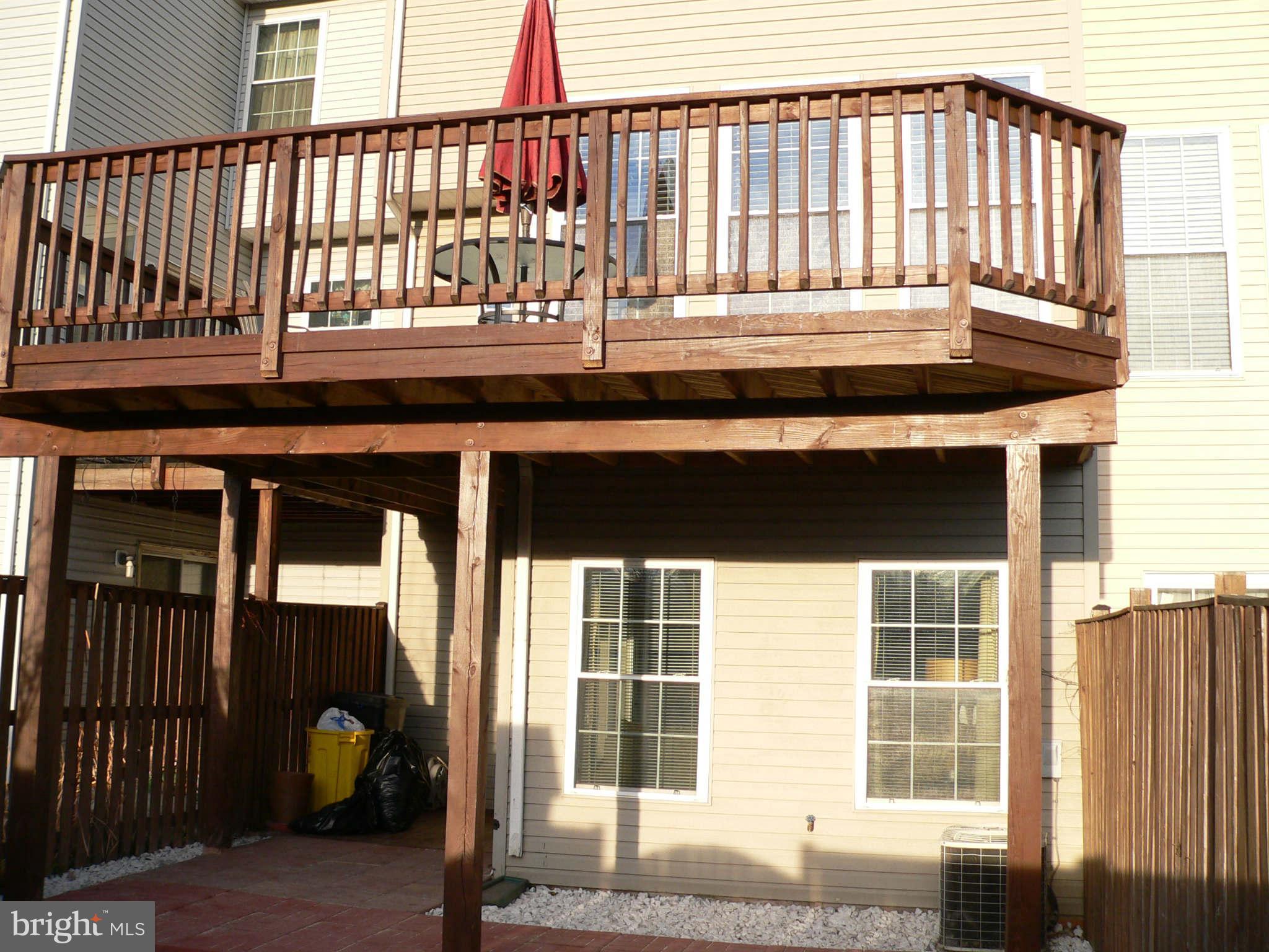 RIDGE COMMONS - Residential Lease